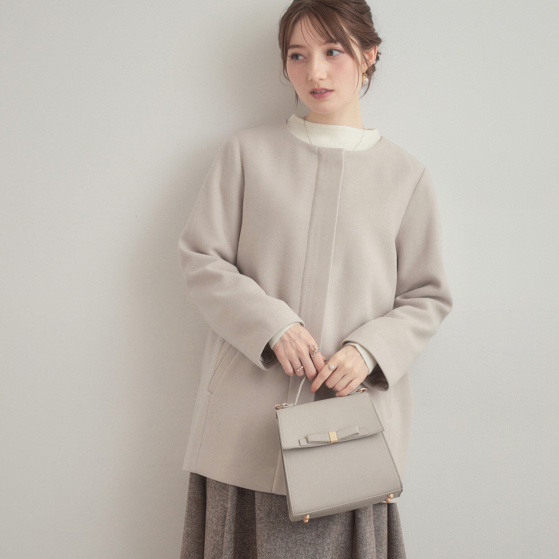 Couture broach「【大人可愛い・フード取り外し可能】フードフェイクファー ハーフ丈コート」|その他|