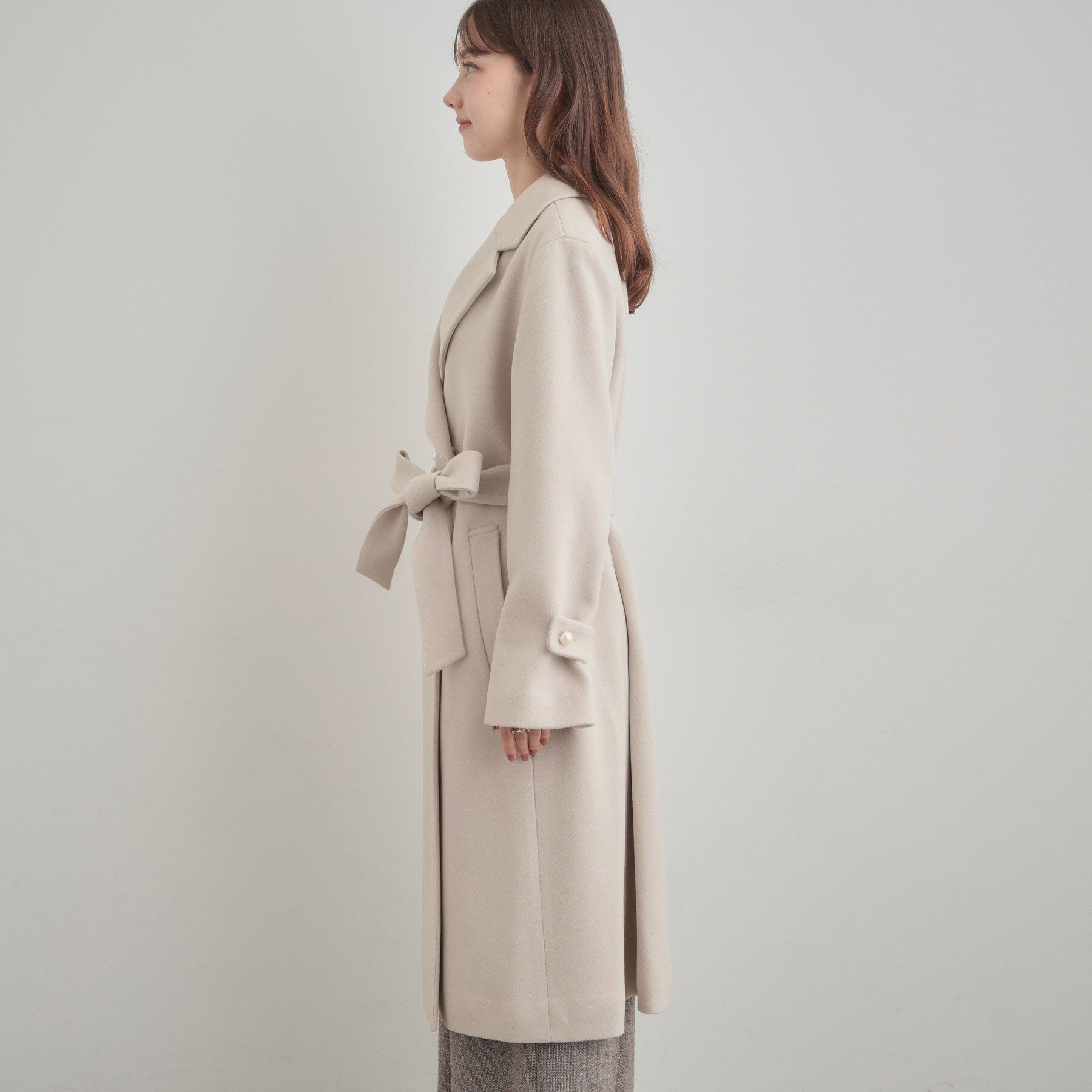 Couture broach「【大人上品・ベルト付き】パール調釦チェスターコート」|チェスターコート|