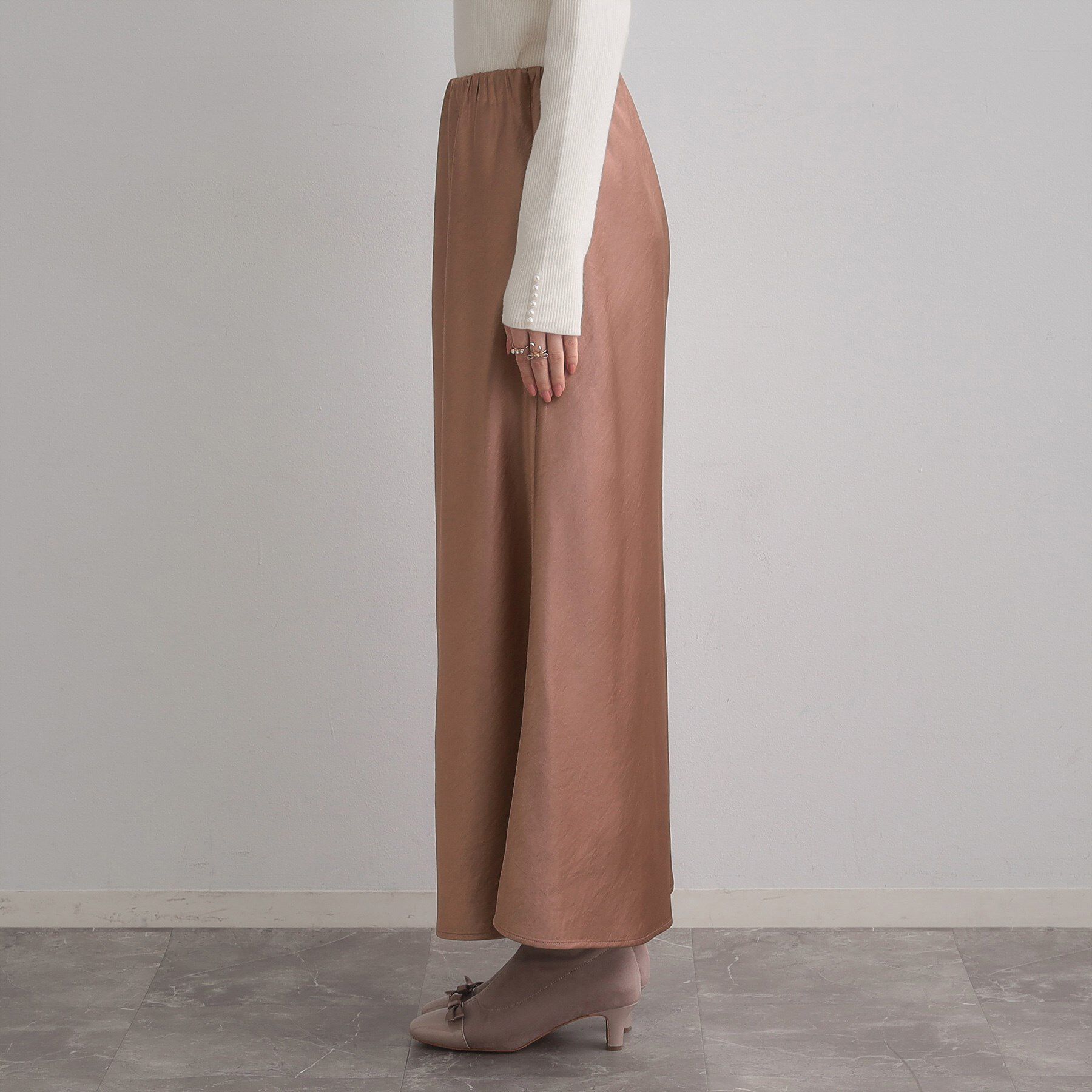 Couture broach「シルキーヘビーサテンスカート」|スカート|