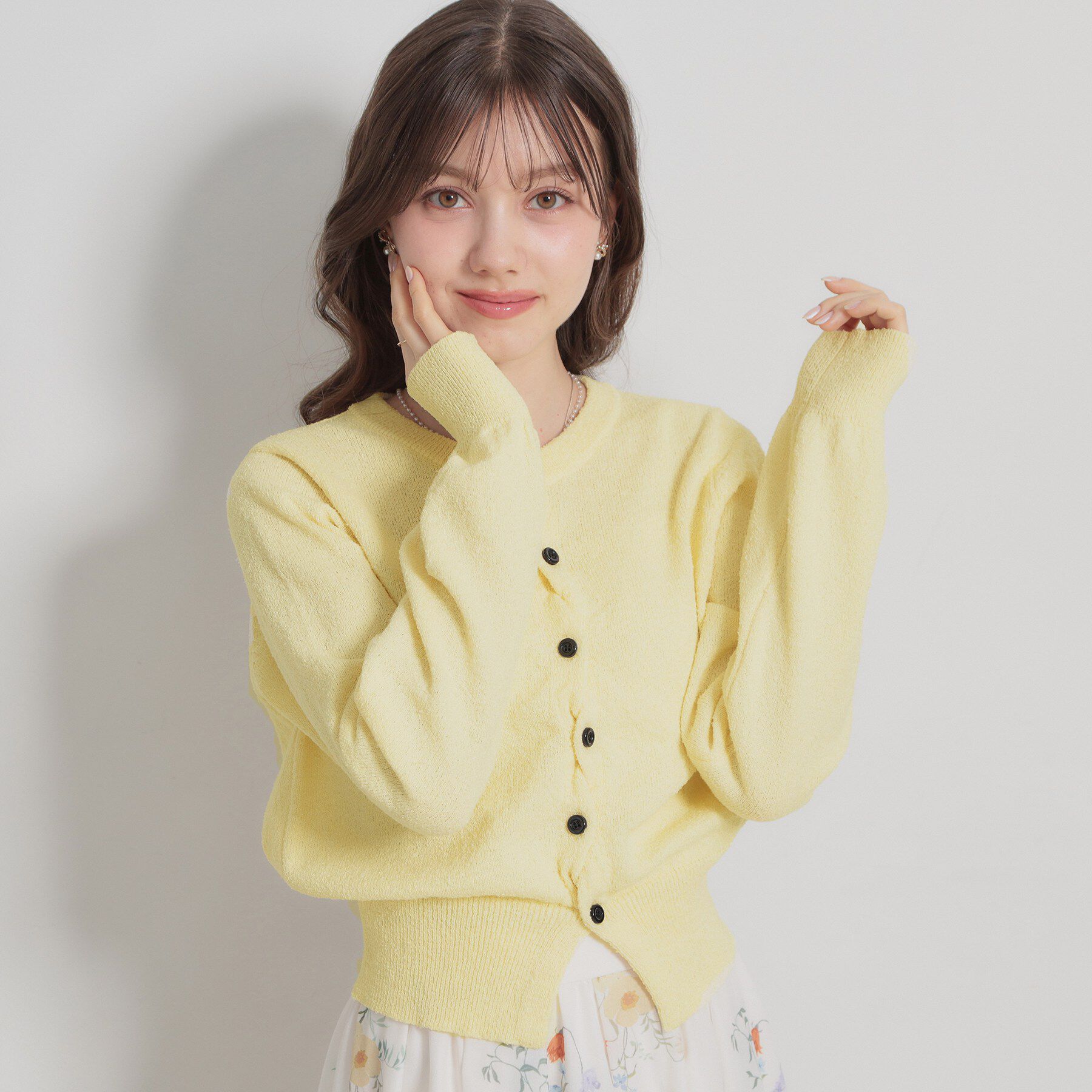 Couture broach「クロスボタンカーディガン」|カーディガン|ライトイエロー(03