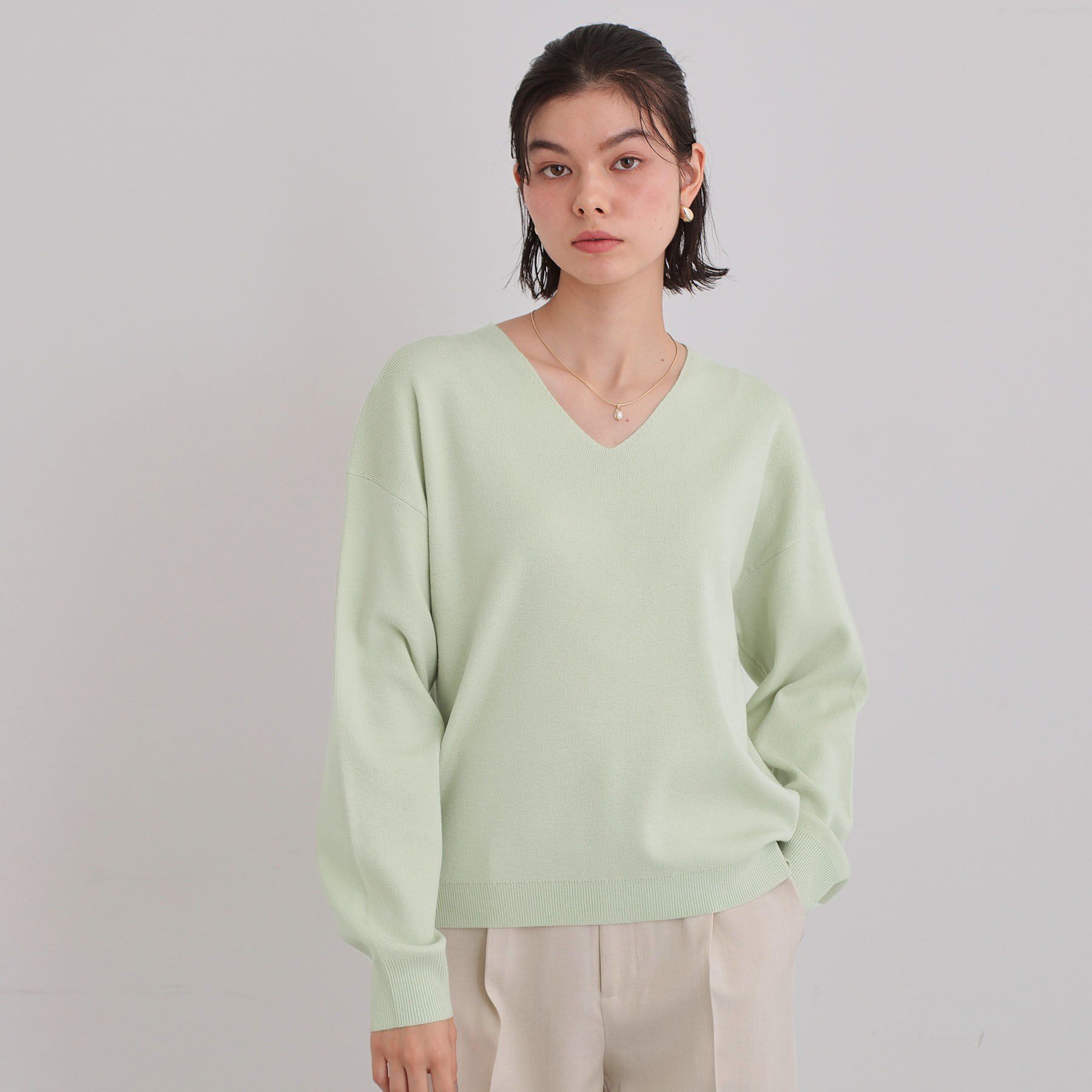 THE SHOP TK「【S-XLサイズ/上品見えが叶う】Vネックニット/洗濯機OK」|ニット・セーター|
