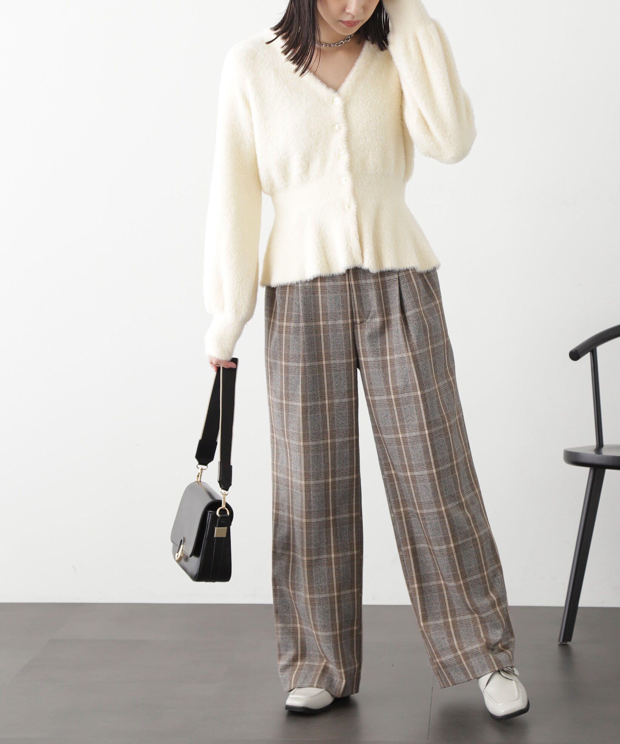  「ショートシャギーペプラムニットカーディガン」|ニット・セーター|