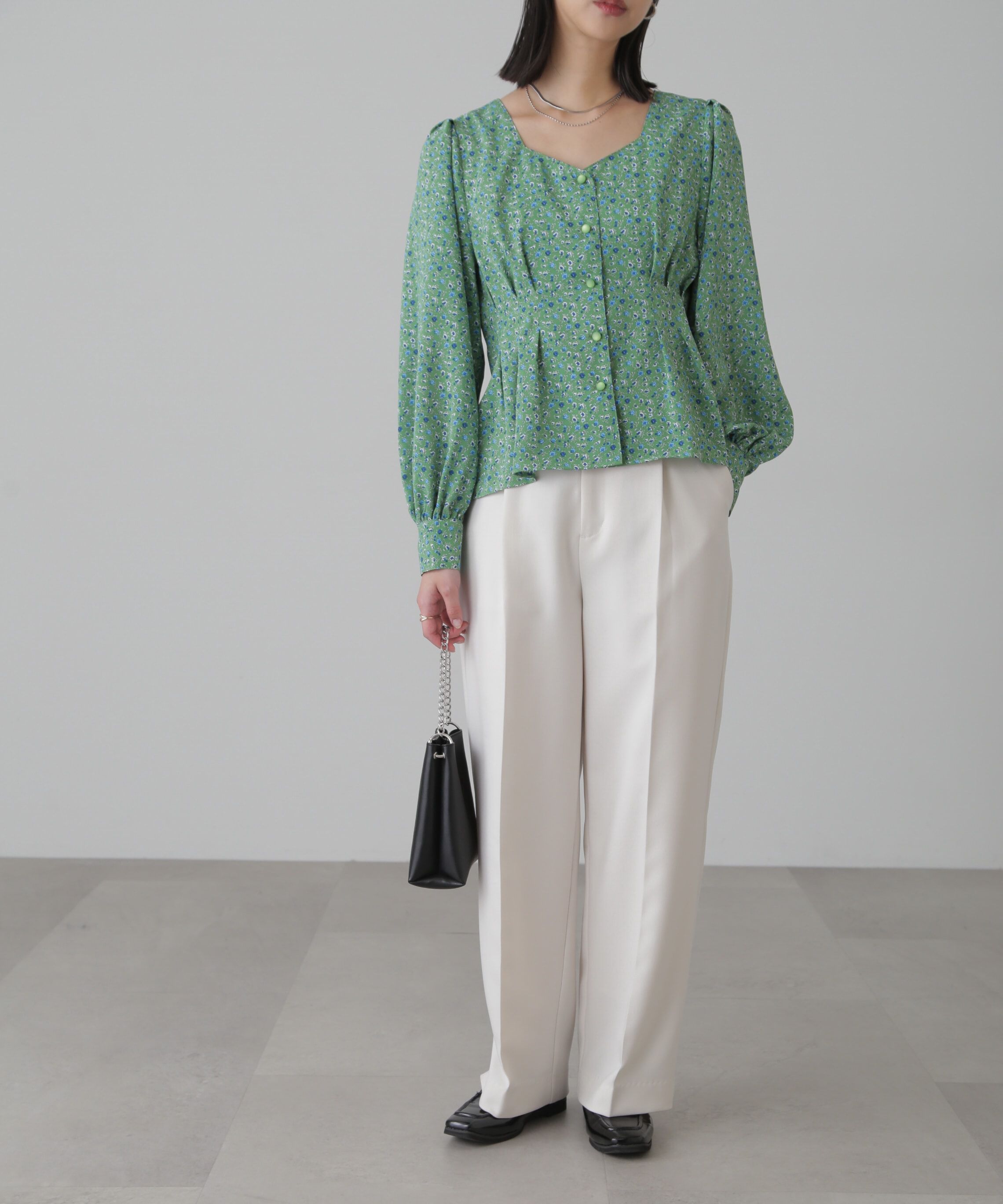  「ウエストタック花柄ブラウス」|シャツ・ブラウス|