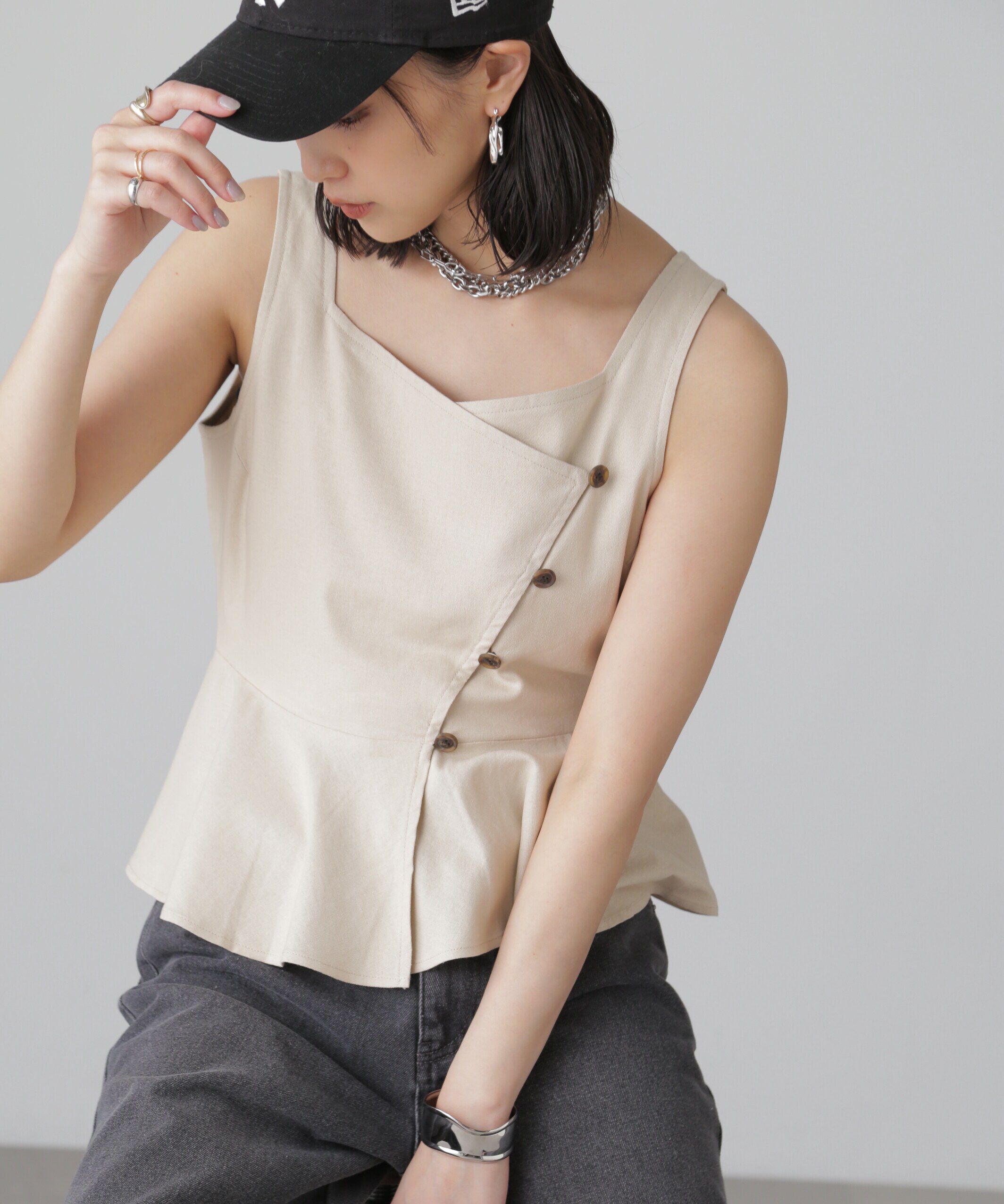  「リネンアシメボタンペプラムブラウス」|シャツ・ブラウス|ベージュ