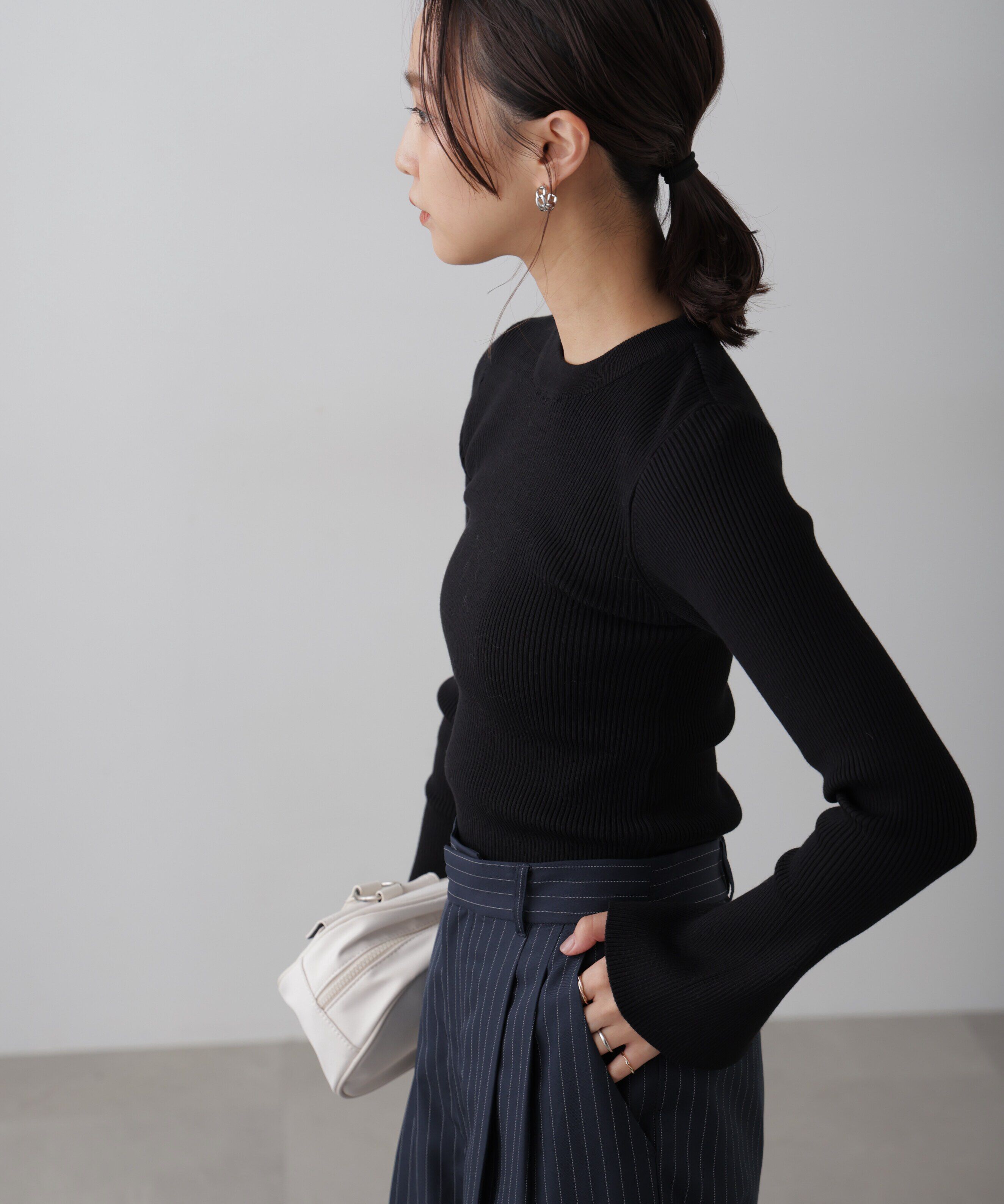  「〈洗える〉マシンウォッシャブルクルーネックニット」|ニット・セーター|