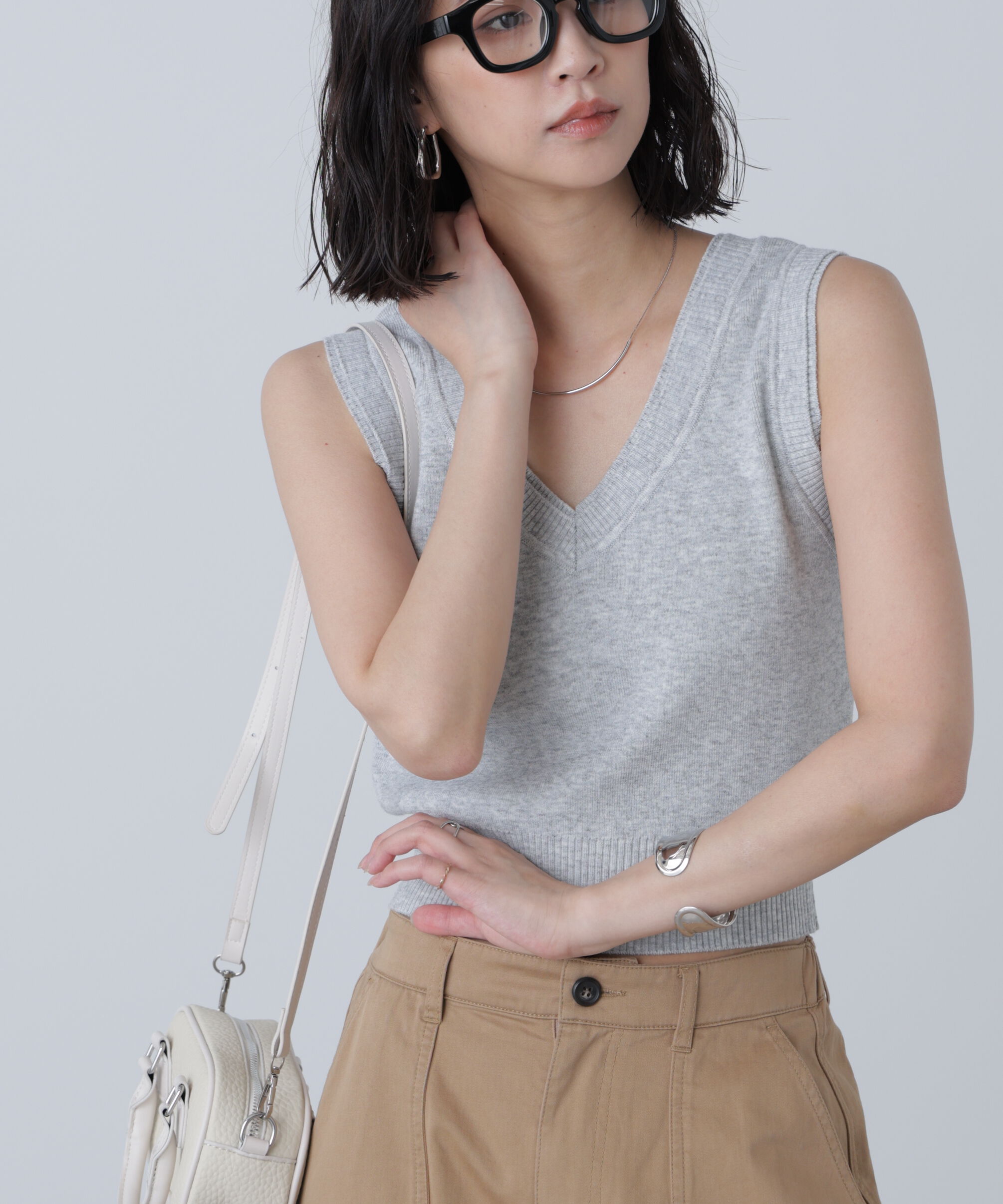  「レイヤードネック前後2WAYニットベスト」|ニット・セーター|