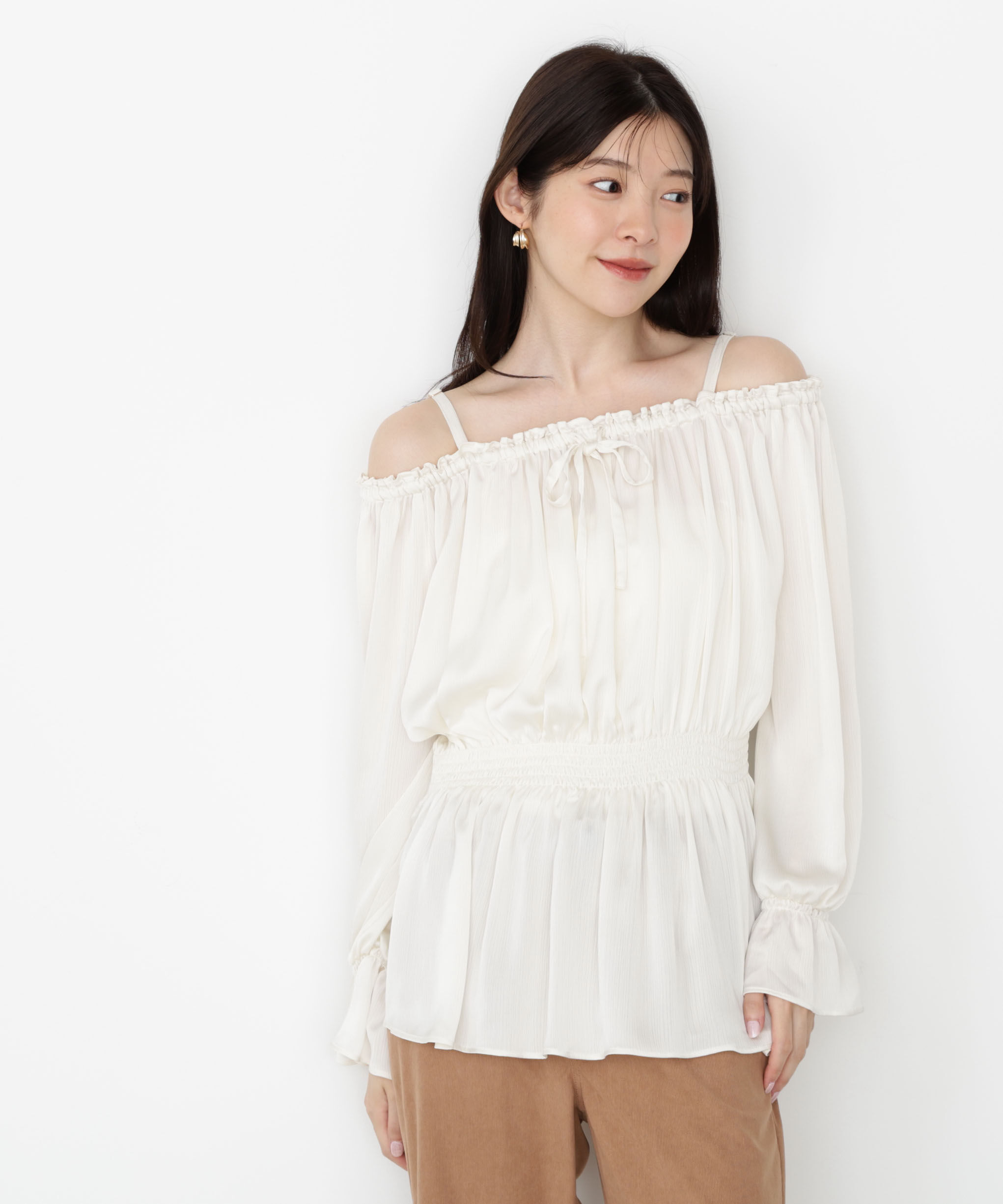PROPORTION BODY DRESSING「《EDIT COLOGNE》＜ウォッシャブル＞リボン付きオフショルブラウス 25AW」|シャツ・ブラウス|