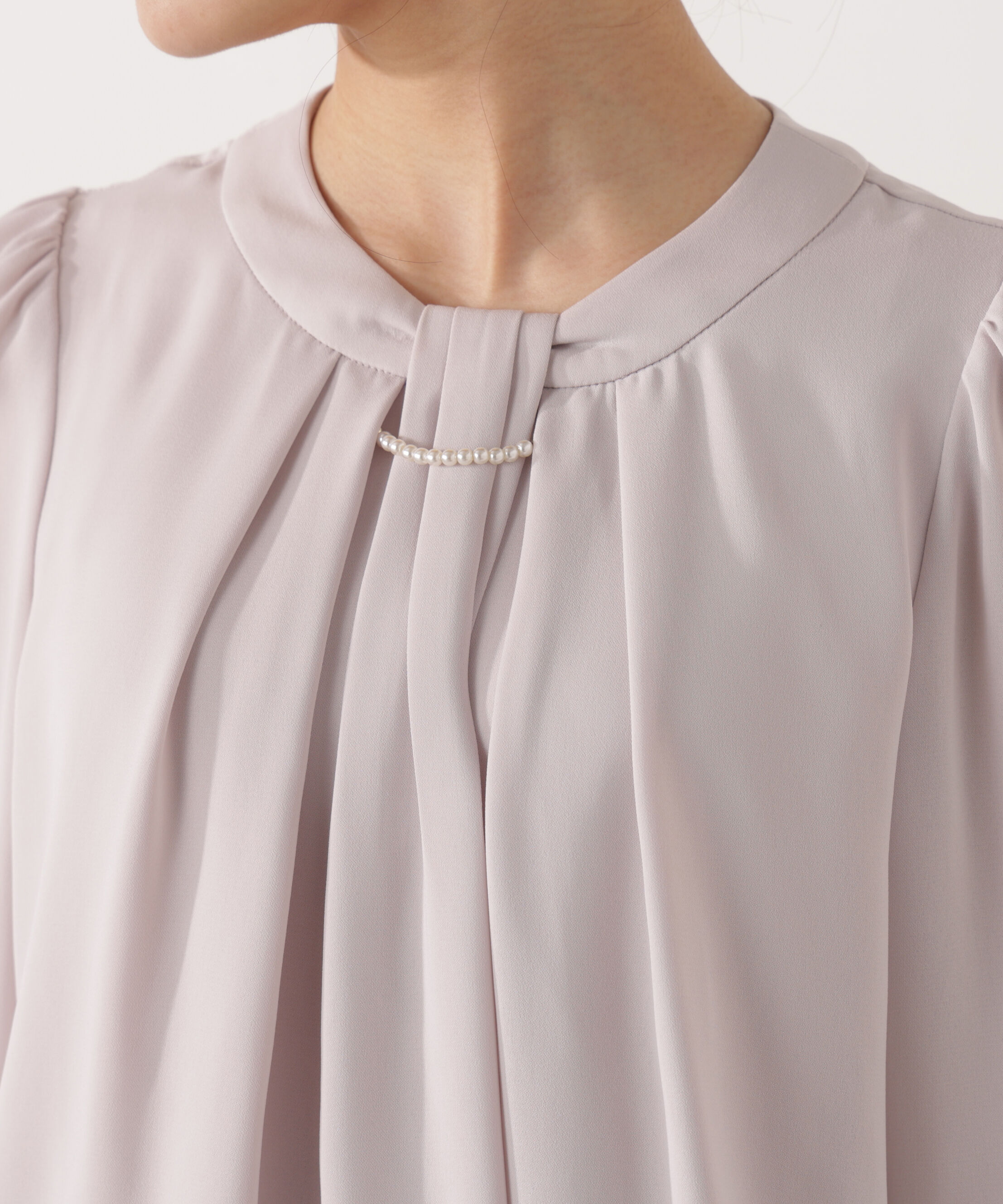 PROPORTION BODY DRESSING「パール付きベーシックブラウス 26SS」|シャツ・ブラウス|