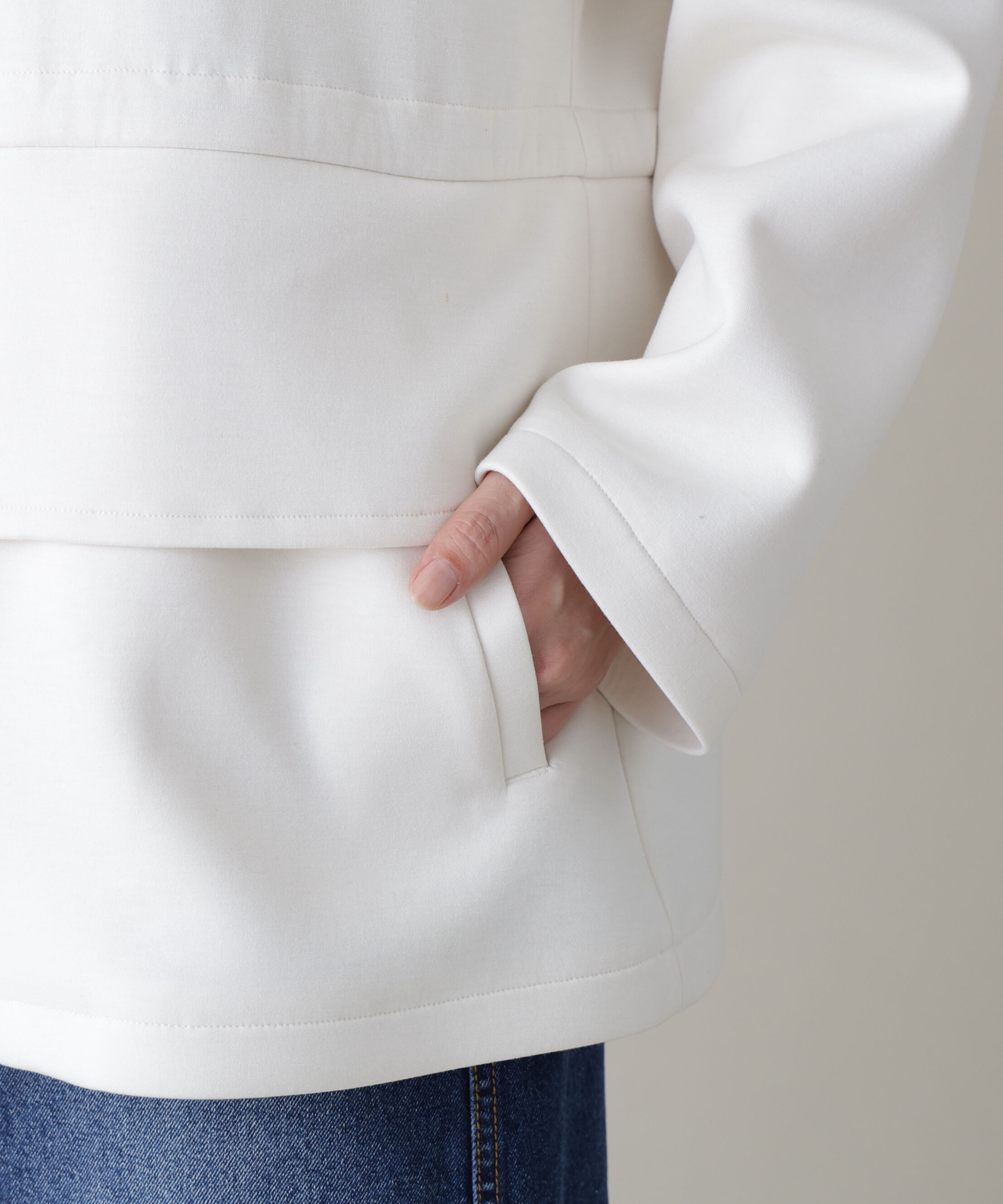  「ウエストフレアダンボールフーディー」|ブルゾン・スタジャン|