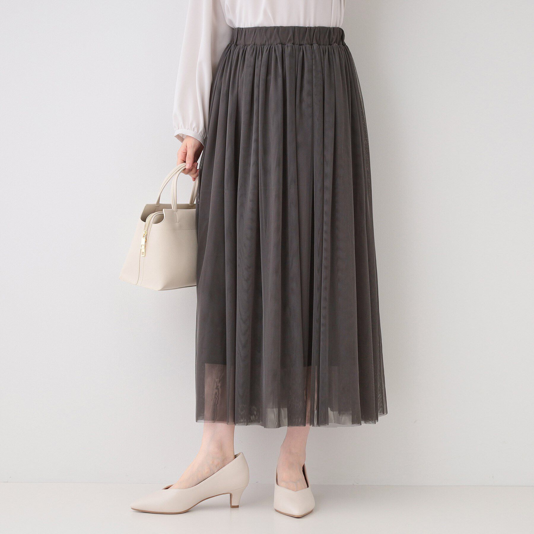 SHOO･LA･RUE「【セレモニーからデイリーまで】女性らしさあふれる チュールスカート」|スカート|チャコールグレー(0