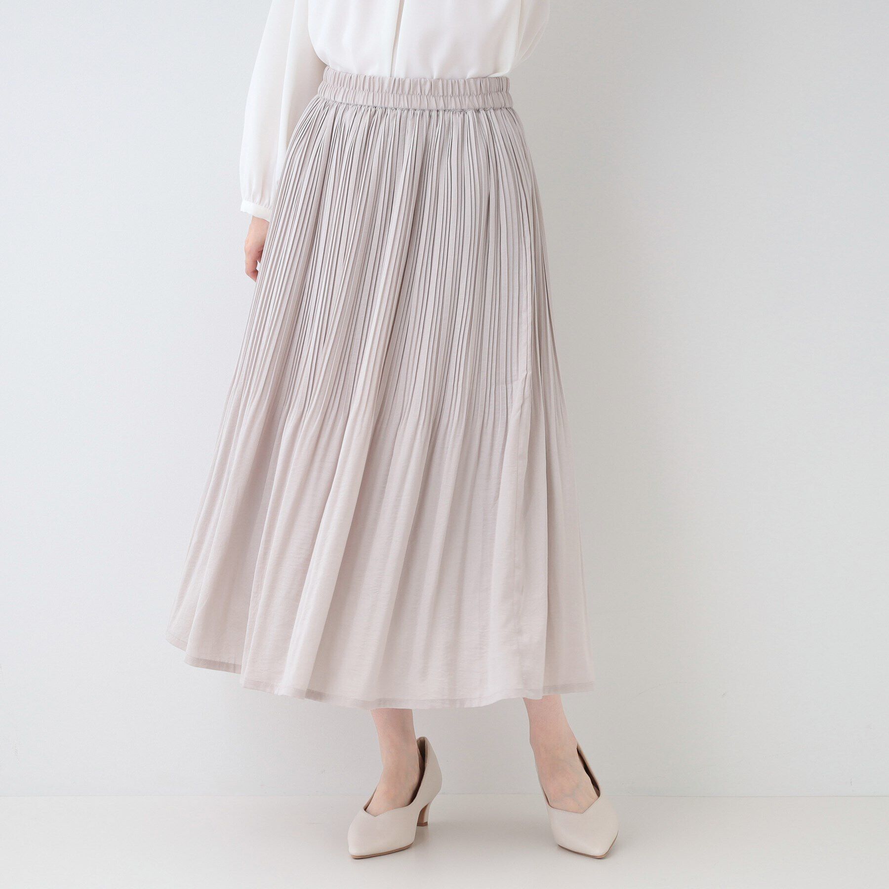 SHOO･LA･RUE「【セレモニーにも】ひらりと揺れる上品シルエット サテンプリーツスカート」|スカート|