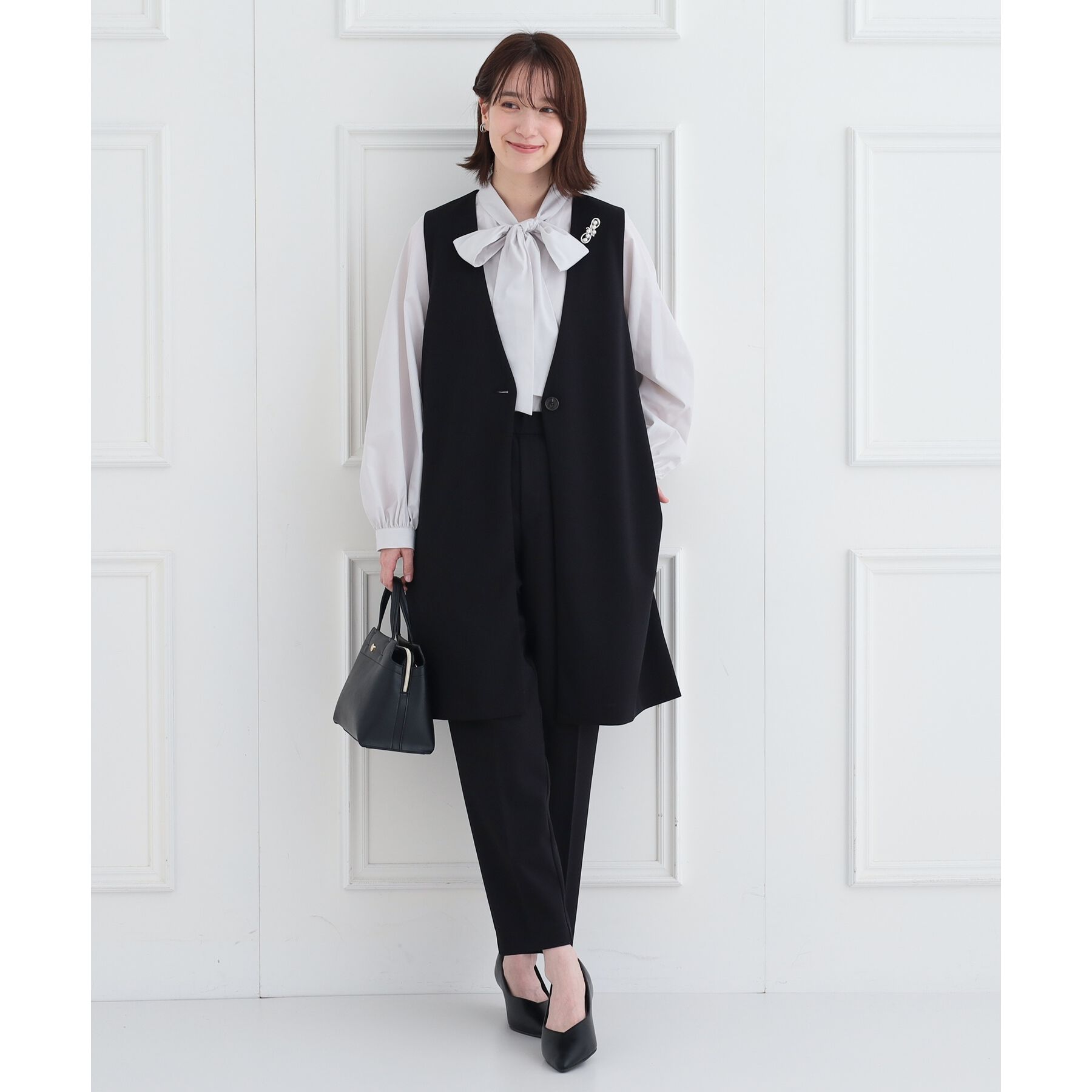 SHOO･LA･RUE「【S-LL】お顔回りを華やかに リボンタイブラウス」|シャツ・ブラウス|