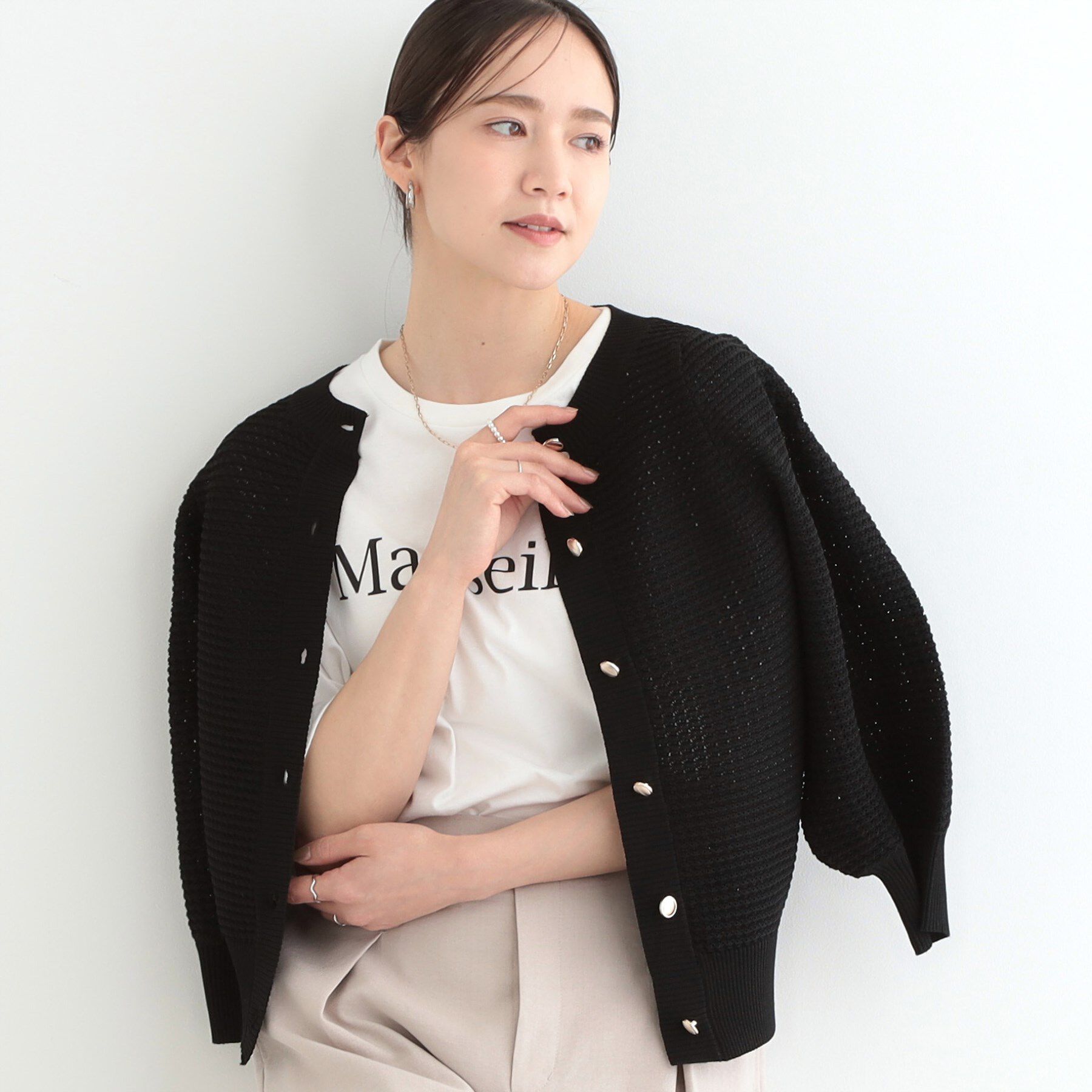 SHOO･LA･RUE「【S-LL】大人フェミニンな着こなしに 透かし編みニットカーディガン」|カーディガン|ブラック(019)