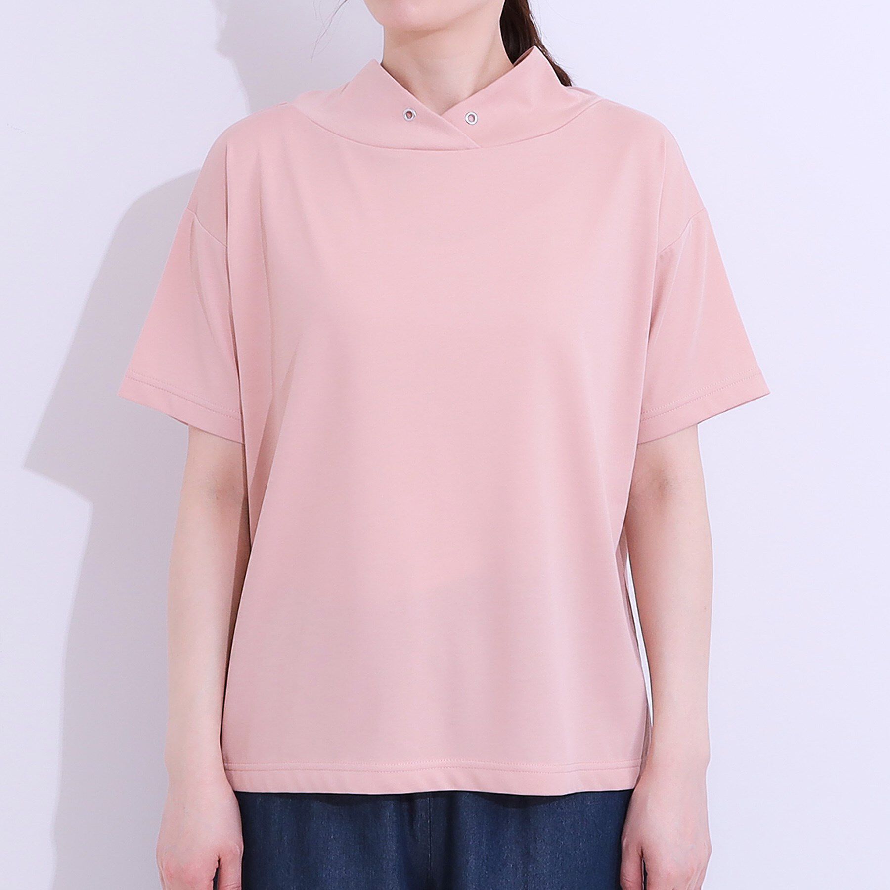 SHOO･LA･RUE「【高レビュー/ひんやり/UV】アウトスタイルもサマになる さらさら抜け襟Tシャツ」|Tシャツ・カットソー|