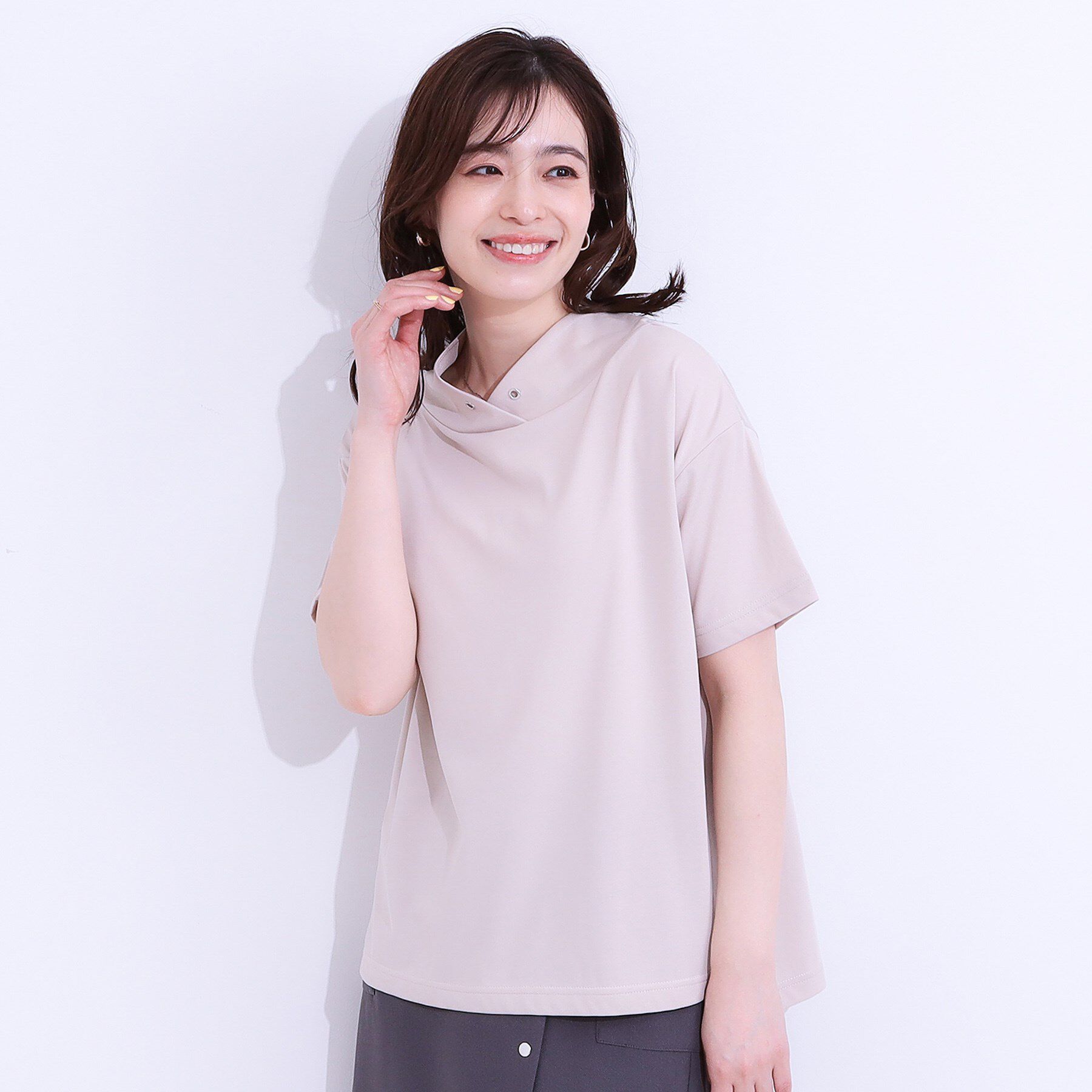 SHOO･LA･RUE「【高レビュー/ひんやり/UV】アウトスタイルもサマになる さらさら抜け襟Tシャツ」|Tシャツ・カットソー|