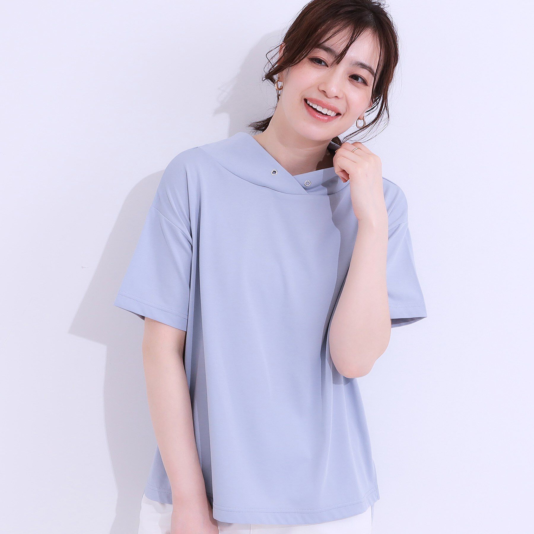 SHOO･LA･RUE「【高レビュー/ひんやり/UV】アウトスタイルもサマになる さらさら抜け襟Tシャツ」|Tシャツ・カットソー|ブルー(091)