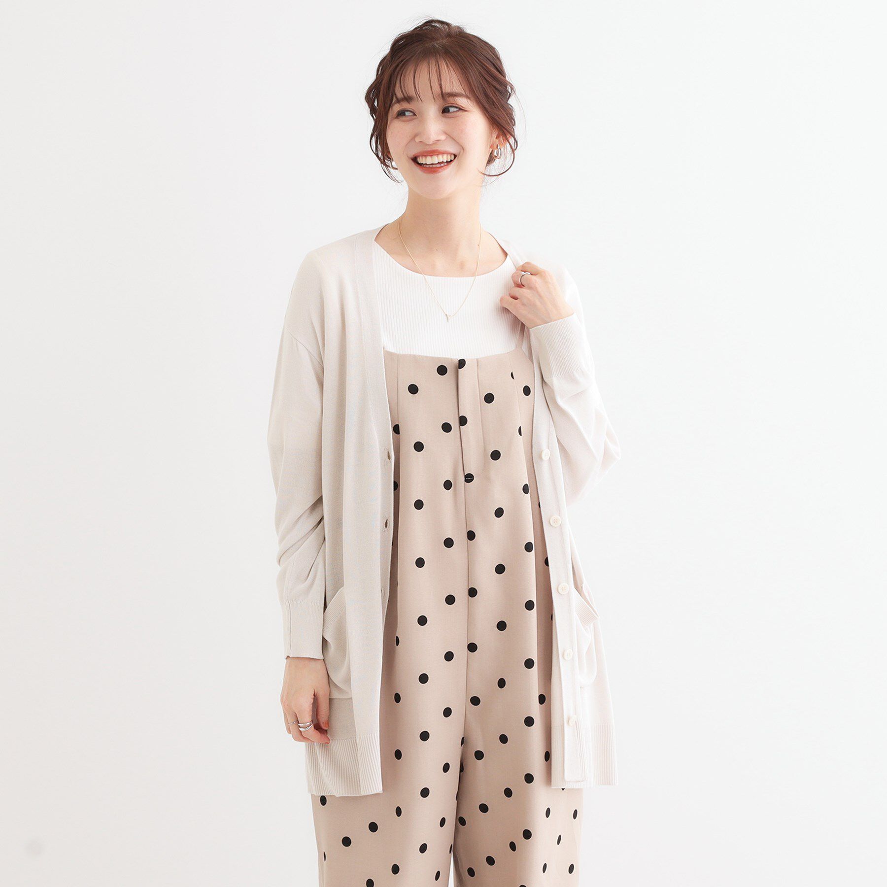 SHOO･LA･RUE「【洗える/UV】さらっと羽織れる ミドル丈Vネックカーディガン」|カーディガン|