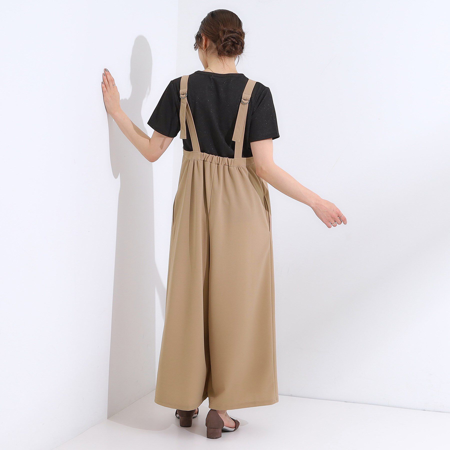 SHOO･LA･RUE「【洗える/S-LL】裏がサラサラ やわらか ギャザーサロペット」|オールインワン|