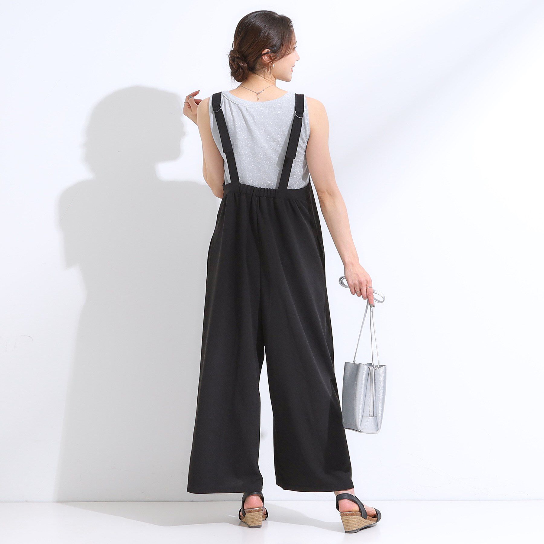 SHOO･LA･RUE「【洗える/S-LL】裏がサラサラ やわらか ギャザーサロペット」|オールインワン|