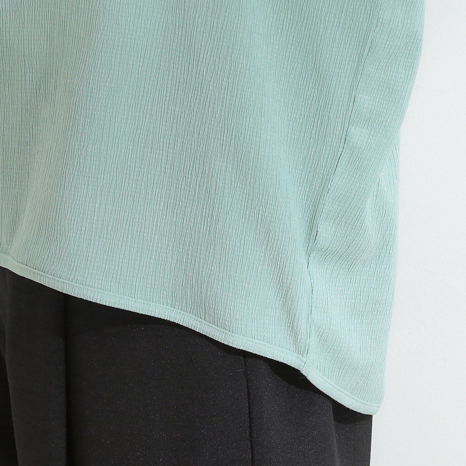 SHOO･LA･RUE「【S-LL】ブラウス見えする 軽やかな着心地の しぼしぼトップス」|Tシャツ・カットソー|