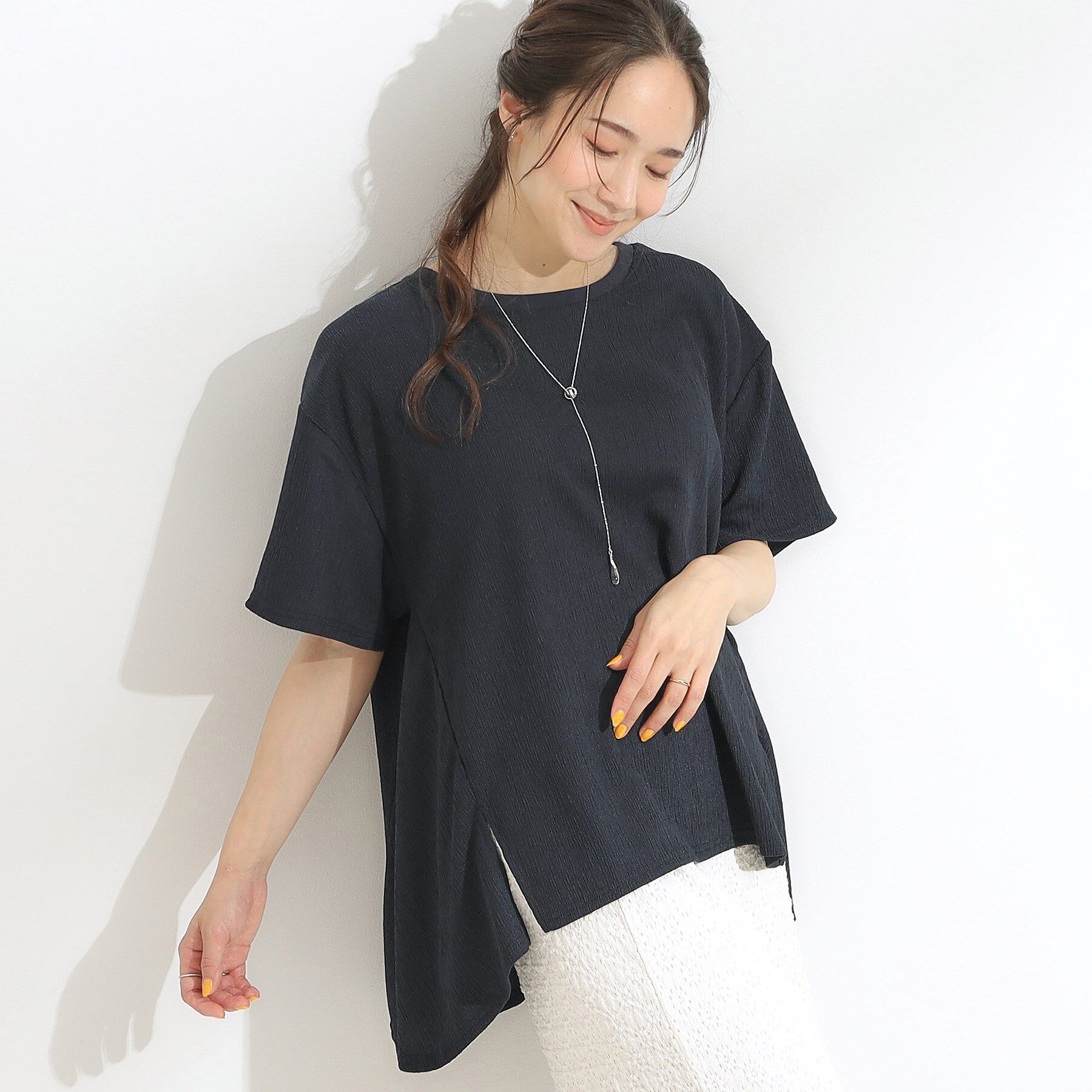 SHOO･LA･RUE「【S-LL/洗える/体型カバー/5分袖】涼しくきれいに決まる Aライントップス」|Tシャツ・カットソー|ネイビー(094)
