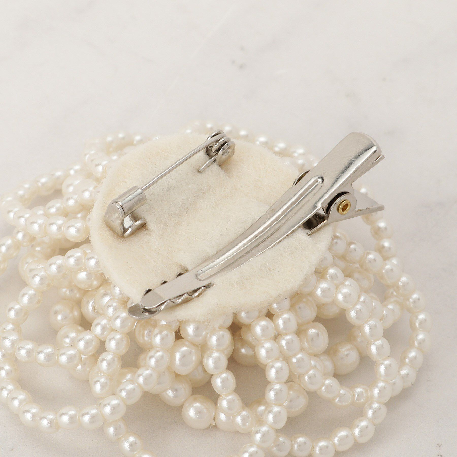 SHOO･LA･RUE「【セレモニー】パール調コサージュ」|ブローチ・コサージュ|