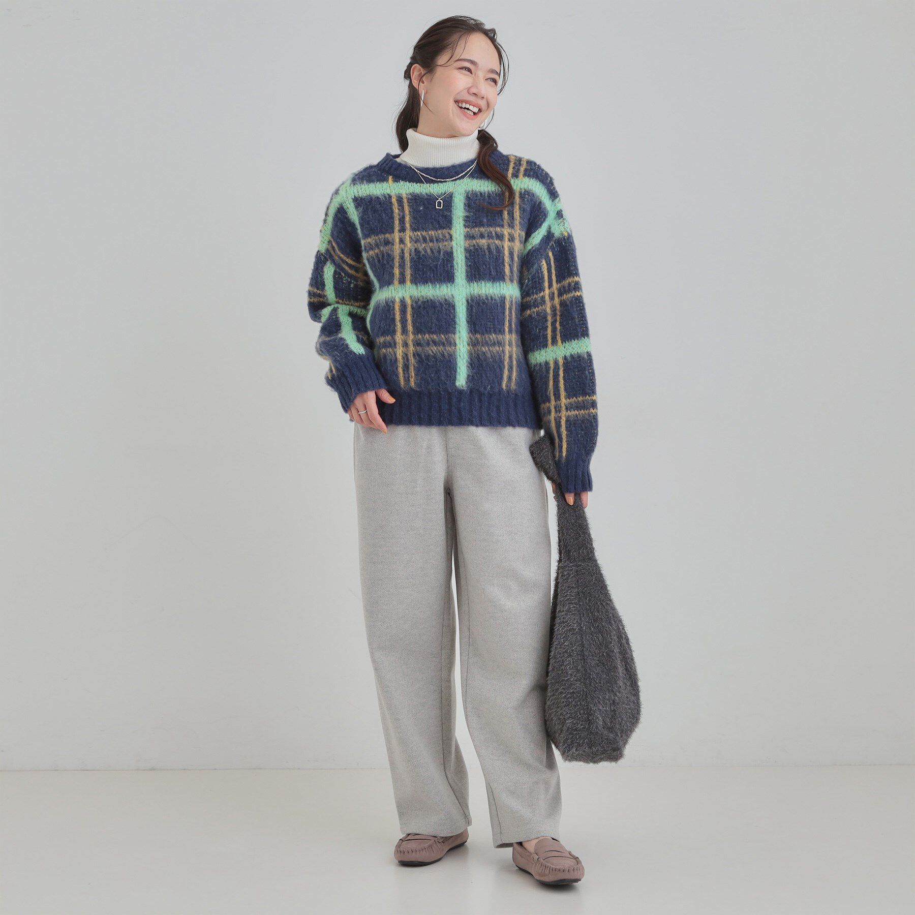 SHOO･LA･RUE「【S-LL】女性らしさ漂う ふわふわチェック柄ニット」|ニット・セーター|