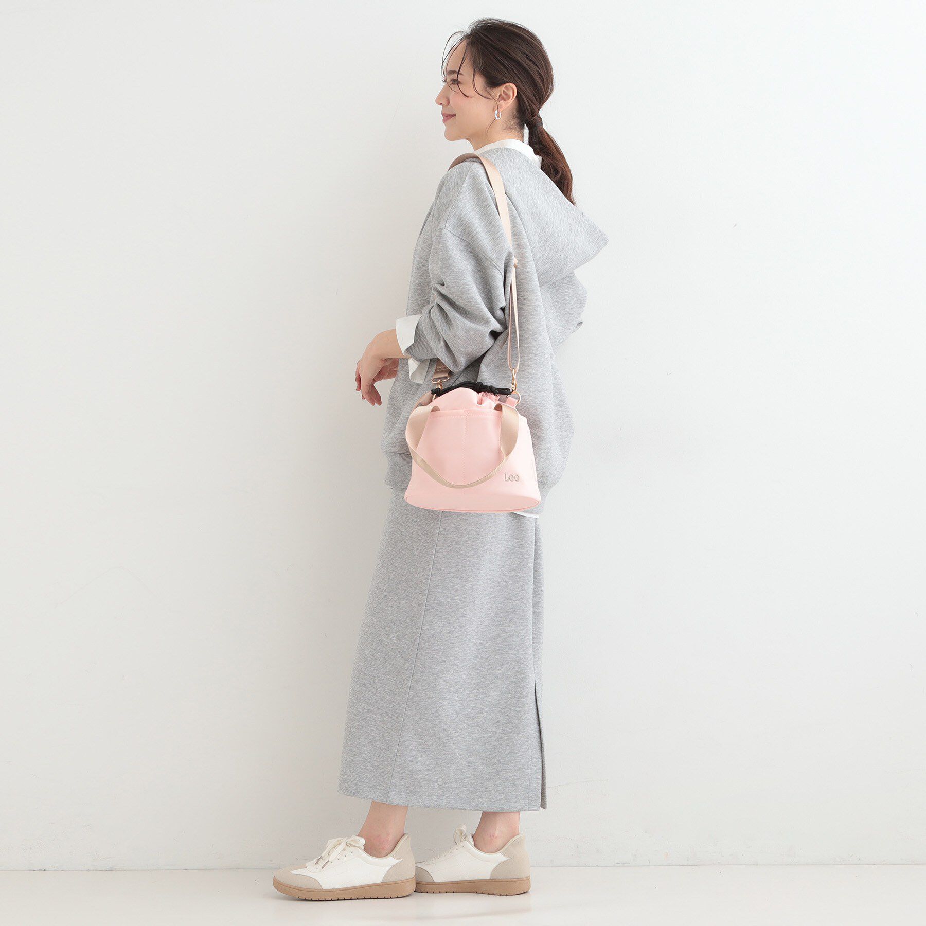 SHOO･LA･RUE「【Lee別注／撥水】巾着ショルダーバッグ」|ショルダー・メッセンジャー|