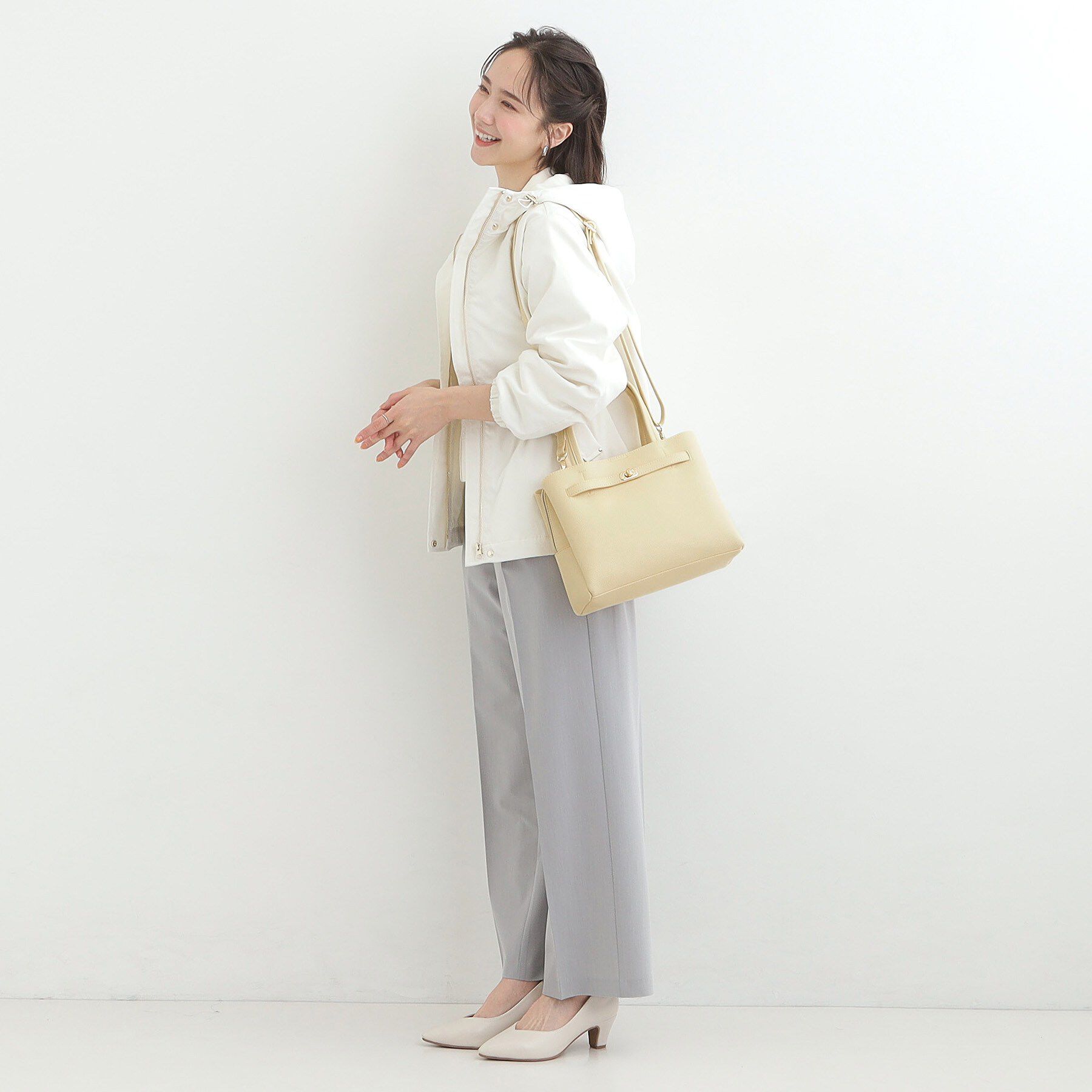 SHOO･LA･RUE「【2WAY】上品きれい 金具ベルトトートバッグ」|トートバッグ|