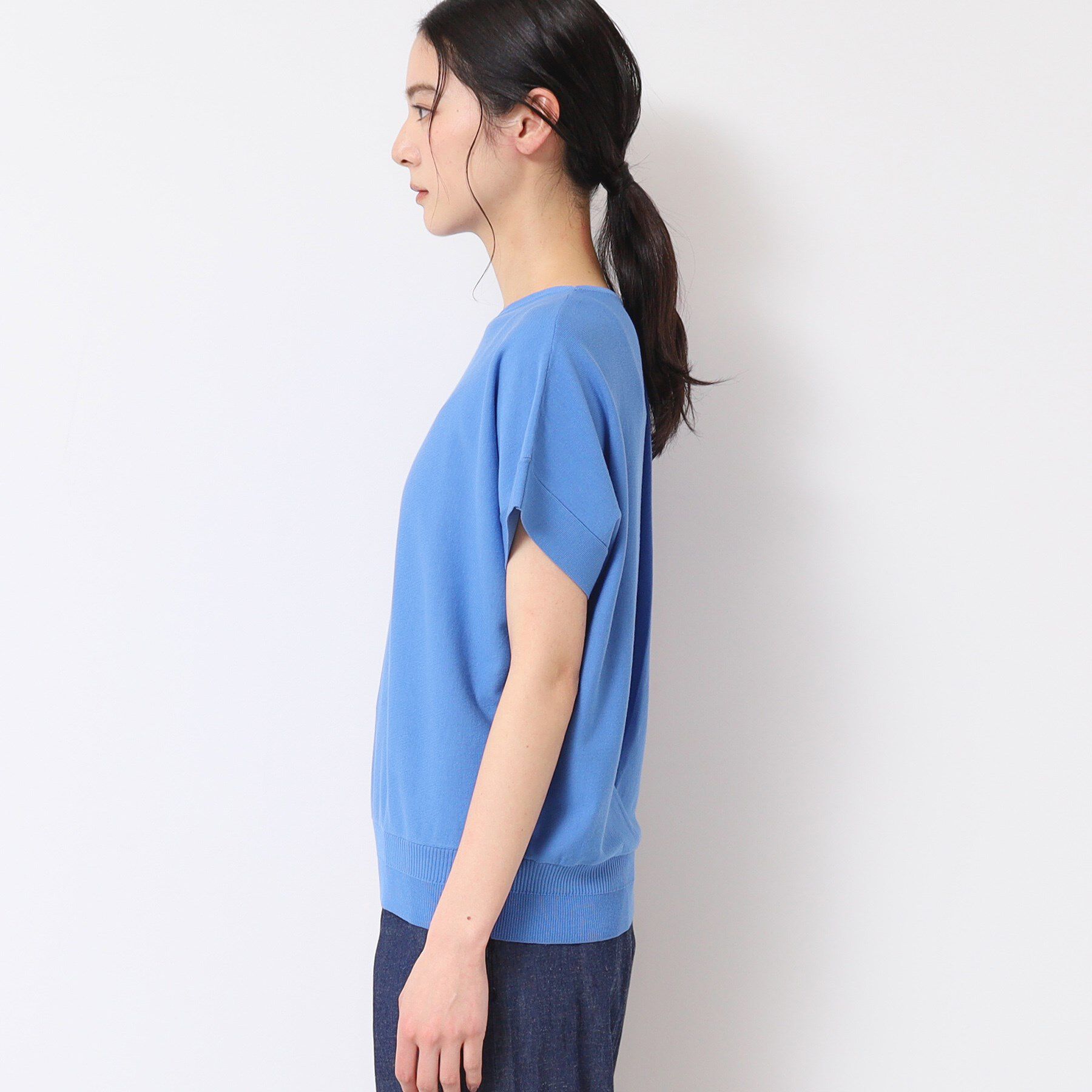 Dessin「【洗える・4サイズ展開】後ろボタンニットプルオーバーフレンチスリーブ」|ニット・セーター|