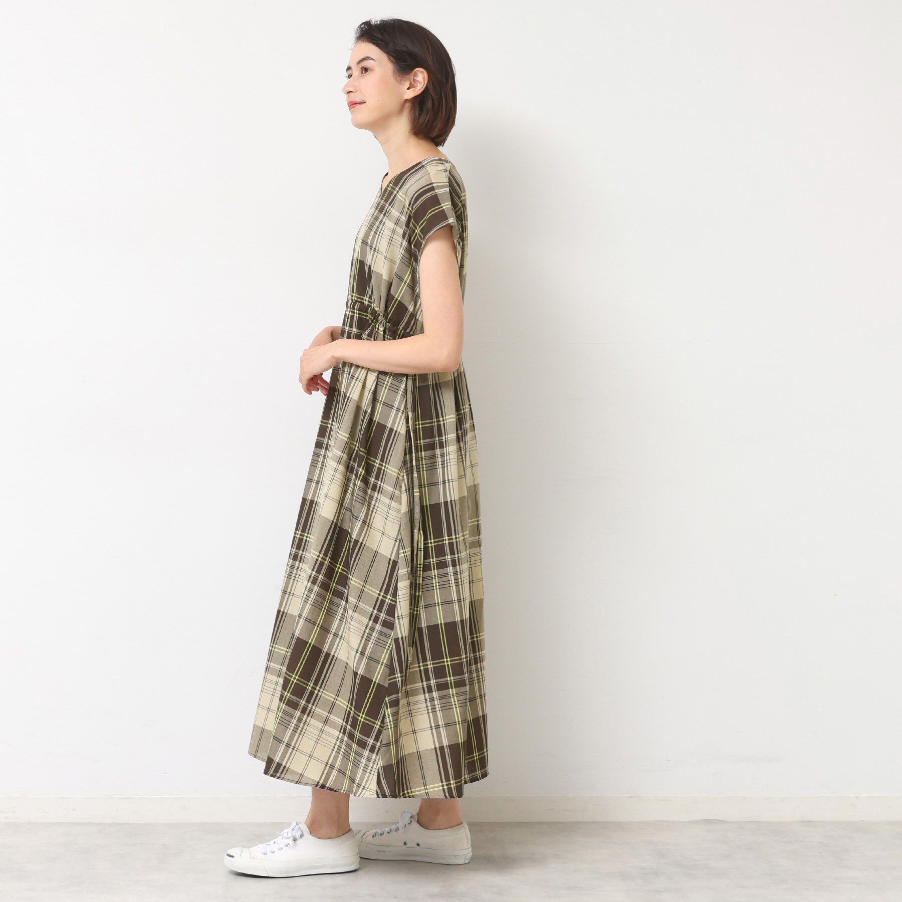 Dessin「【リンクコーデ・洗える】ウエストドロスト付きチェック柄ワンピース」|ワンピース|