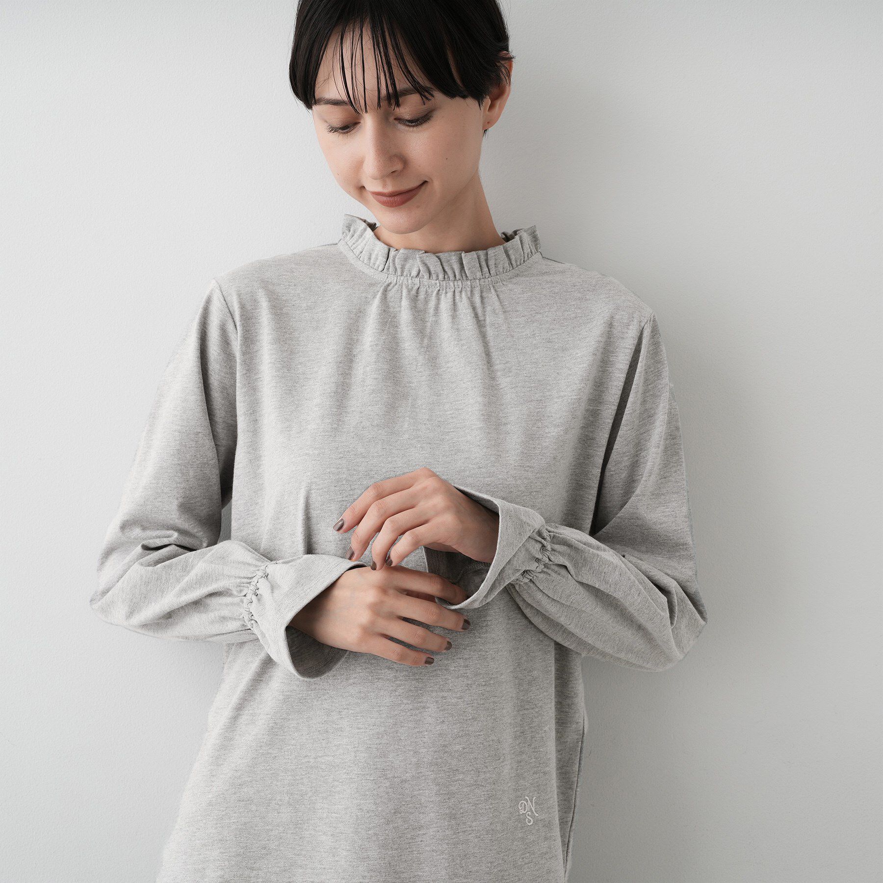 Dessin「【選べる首元デザイン/洗える】ネックフリルロングカットソー」|Tシャツ・カットソー|グレー(012)