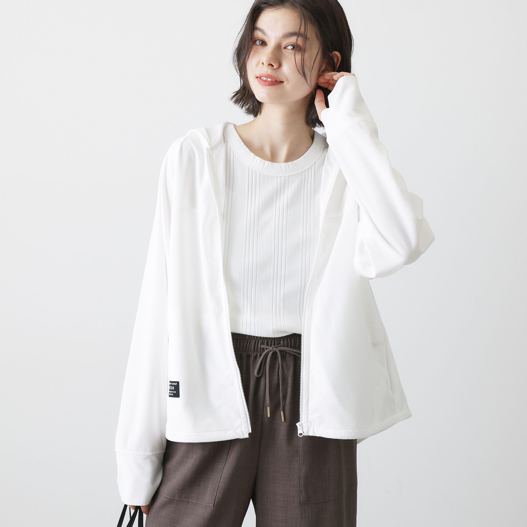 Dessin「【UVカット/吸水速乾】メッシュジップパーカー」|パーカー|ホワイト(001)