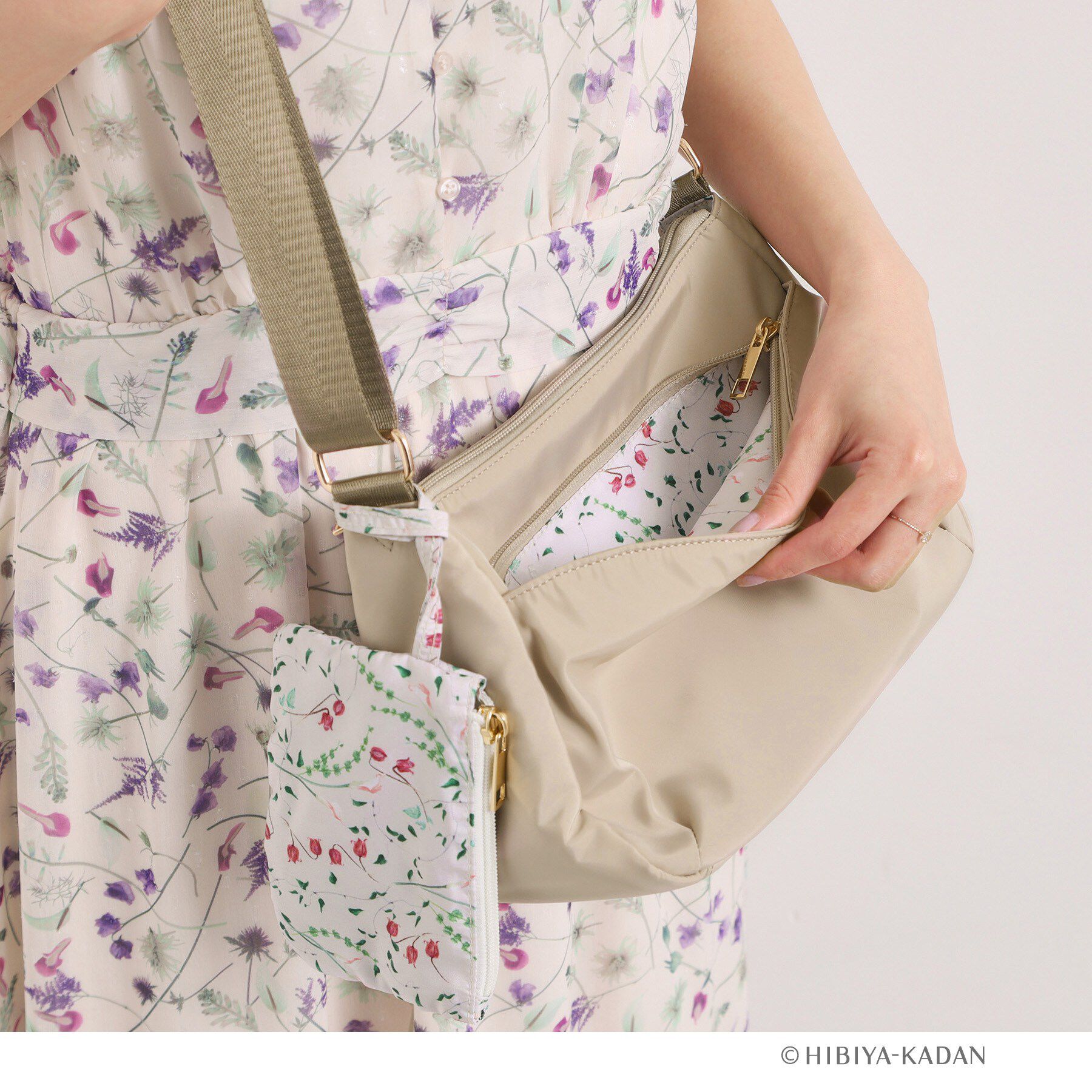 ITS&rsquo;DEMO「【ITS&rsquo;DEMO &times; HIBIYA－KADAN】ポーチ付きショルダー」|ショルダー・メッセンジャー|