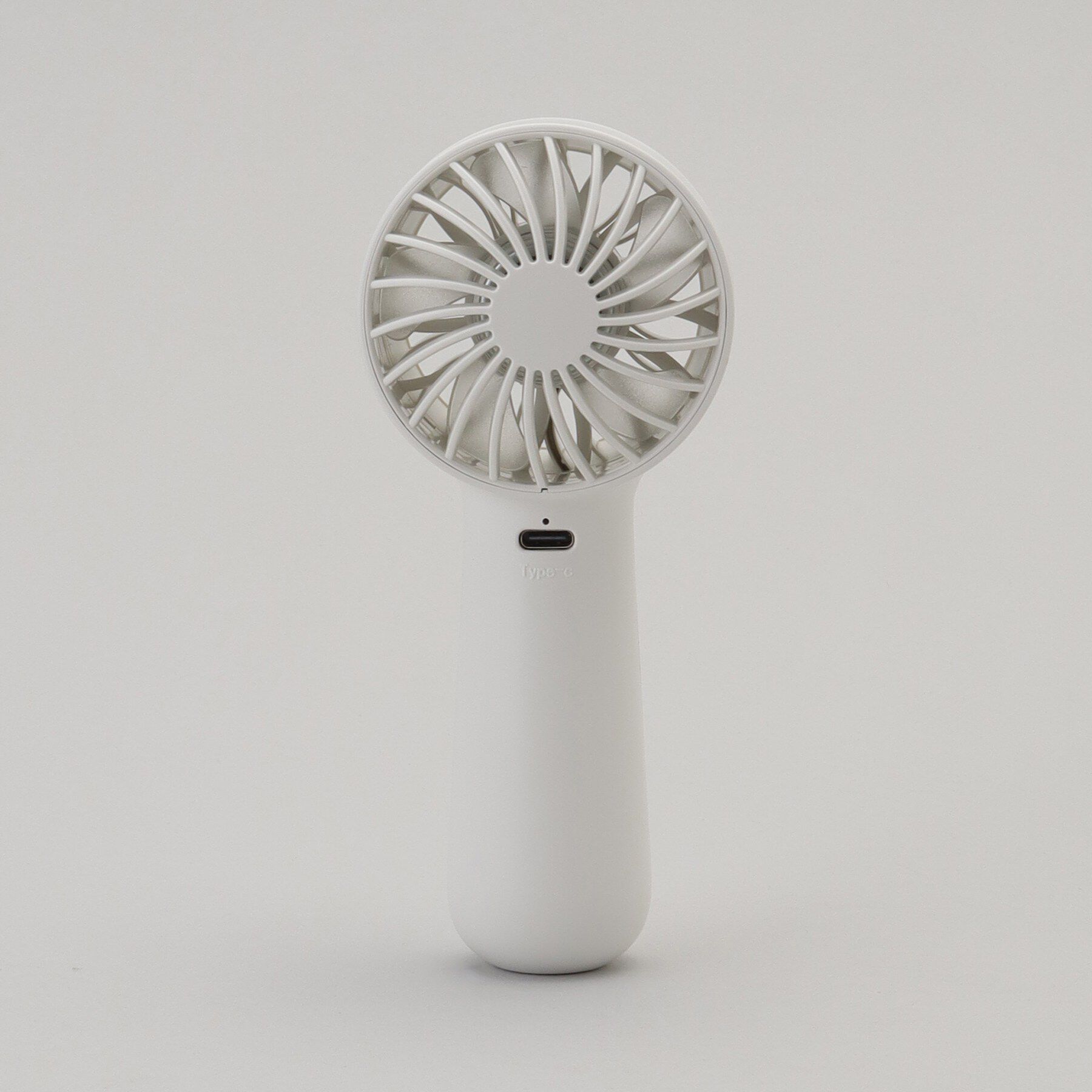 212 KITCHEN STORE「強風くん ミニハンディファン WH」|その他|