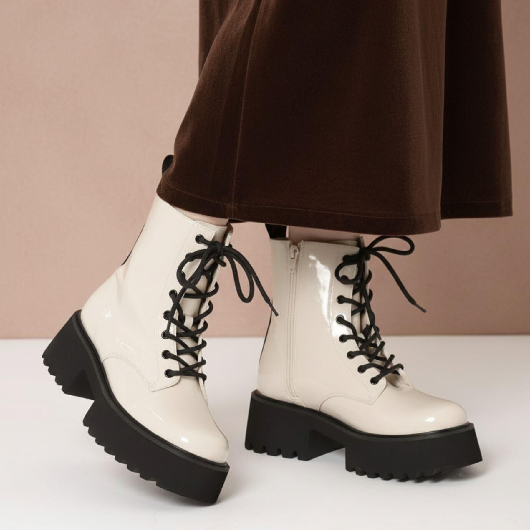 ESPERANZA「レースアップレインブーツ」|ショートブーツ|アイボリーエナメル(