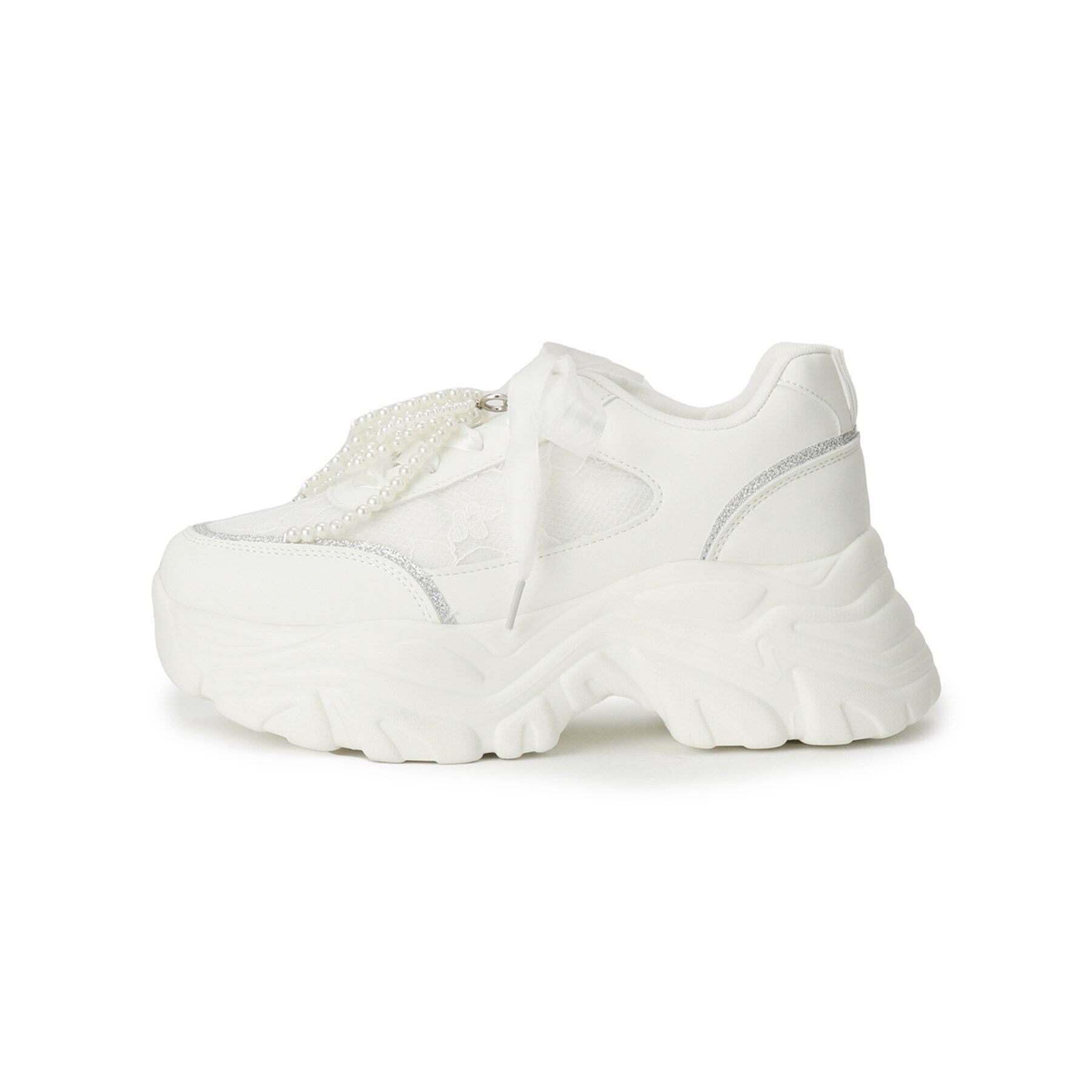 csT&P「厚底パール調付きレーススニーカー」|スニーカー|