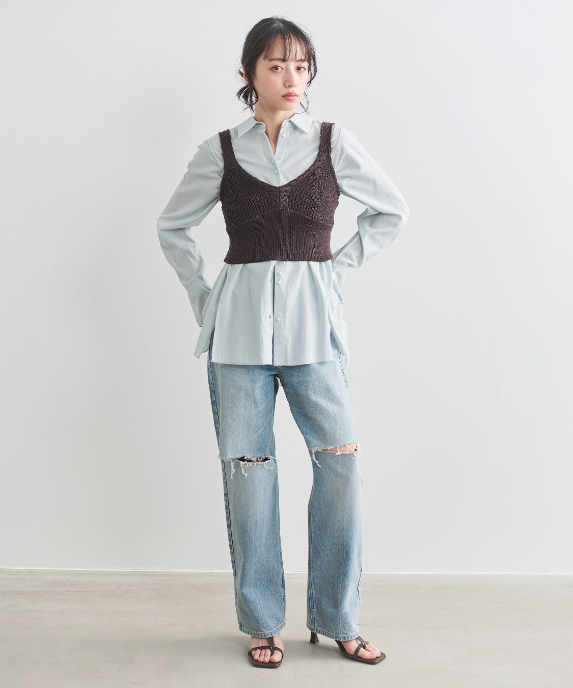 COCO DEAL「《COCO DEAL/Lee》ニースリットストレートデニムパンツ」|デニム|