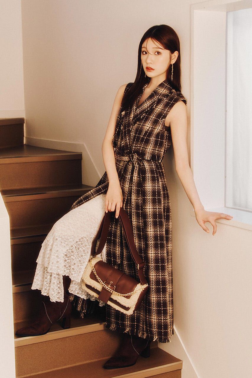 rienda「フリンジロングベスト」|ダウンベスト・ベスト|柄BRN5