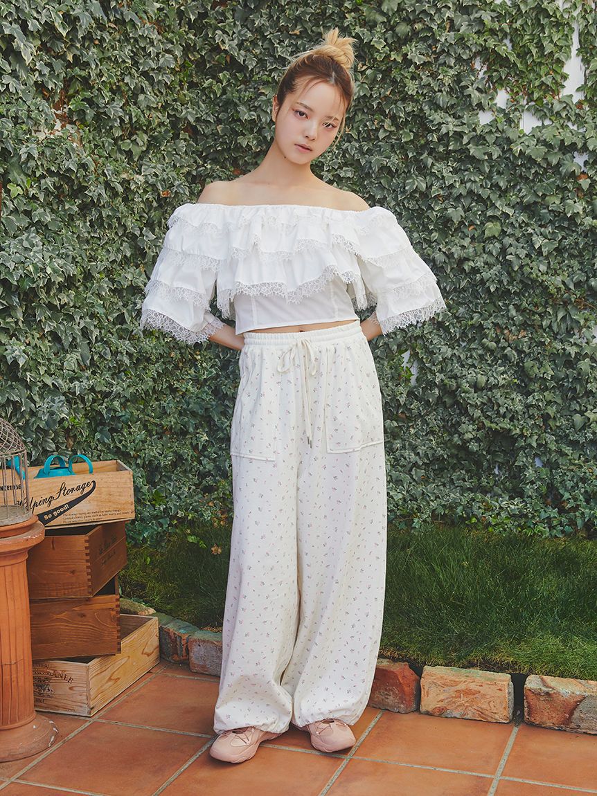 FURFUR「【限定カラー】ミニフラワープリントスウェットパンツ」|チノ|