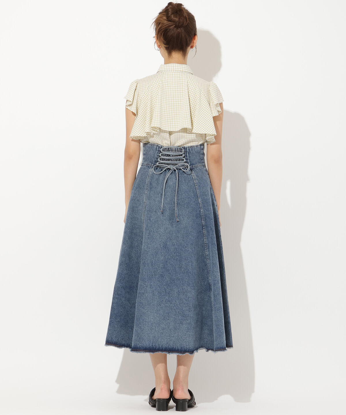 アンドクチュール「ギンガムサッカーフリルブラウス」|シャツ・ブラウス|