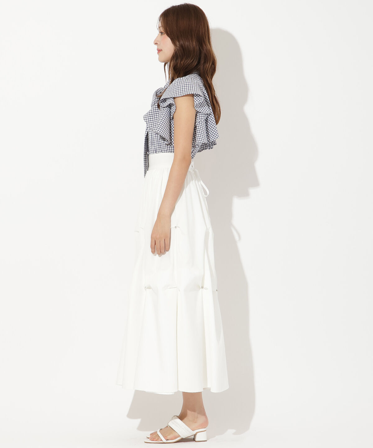 アンドクチュール「ギンガムサッカーフリルブラウス」|シャツ・ブラウス|