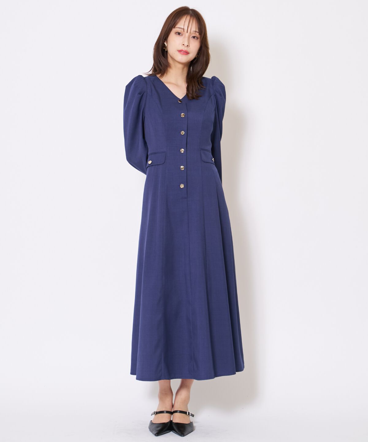 アンドクチュール「Vネックパフスリーブワンピース」|ワンピース|