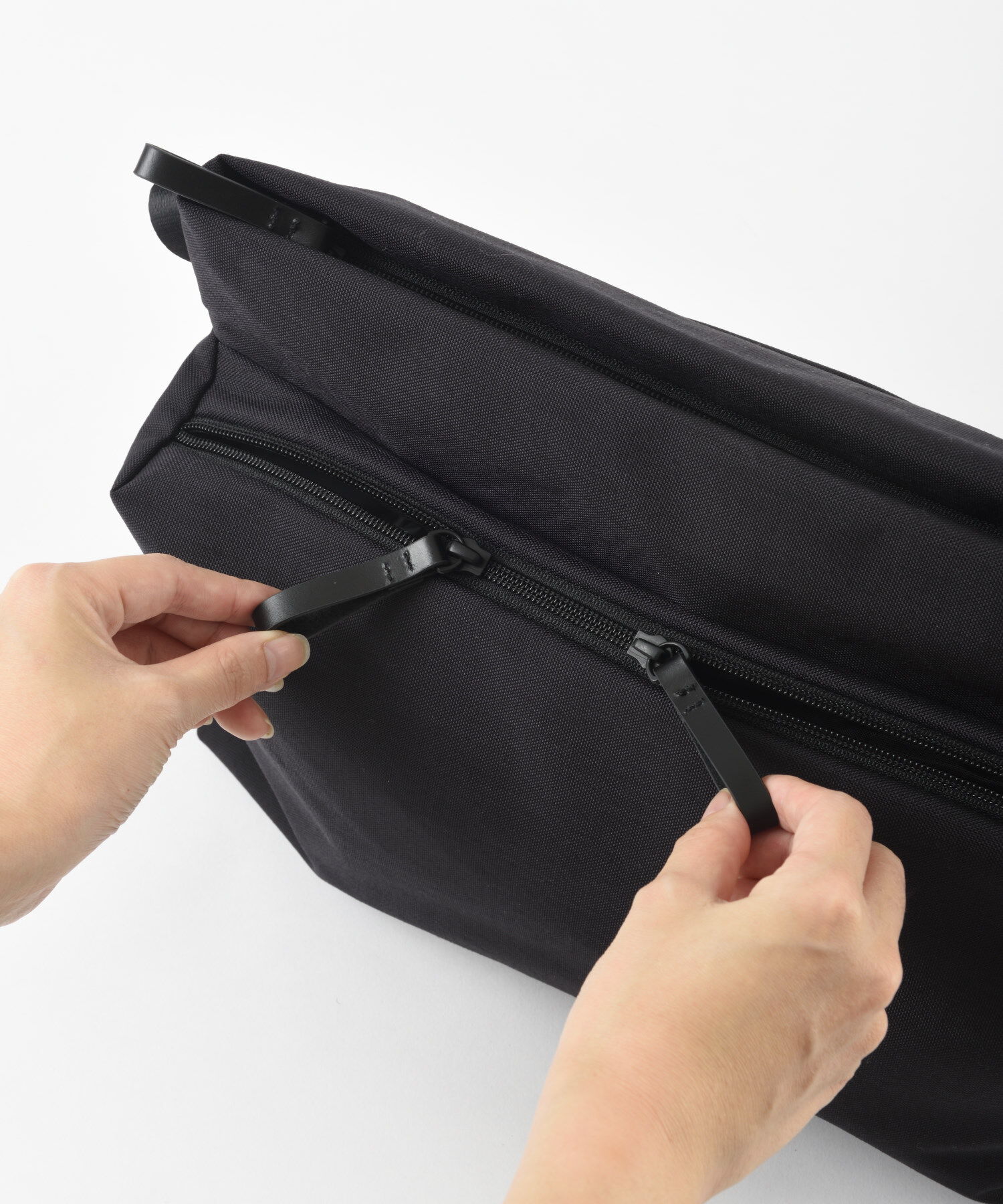 MILESTO「STLAKT ショルダーバッグL」|ショルダー・メッセンジャー|