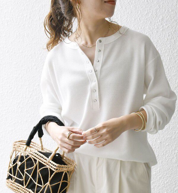 SHIPS any「SHIPS any:〈洗濯機可能〉ワッフル ヘンリーネック ラウンドヘム プルオーバー」|Tシャツ・カットソー|