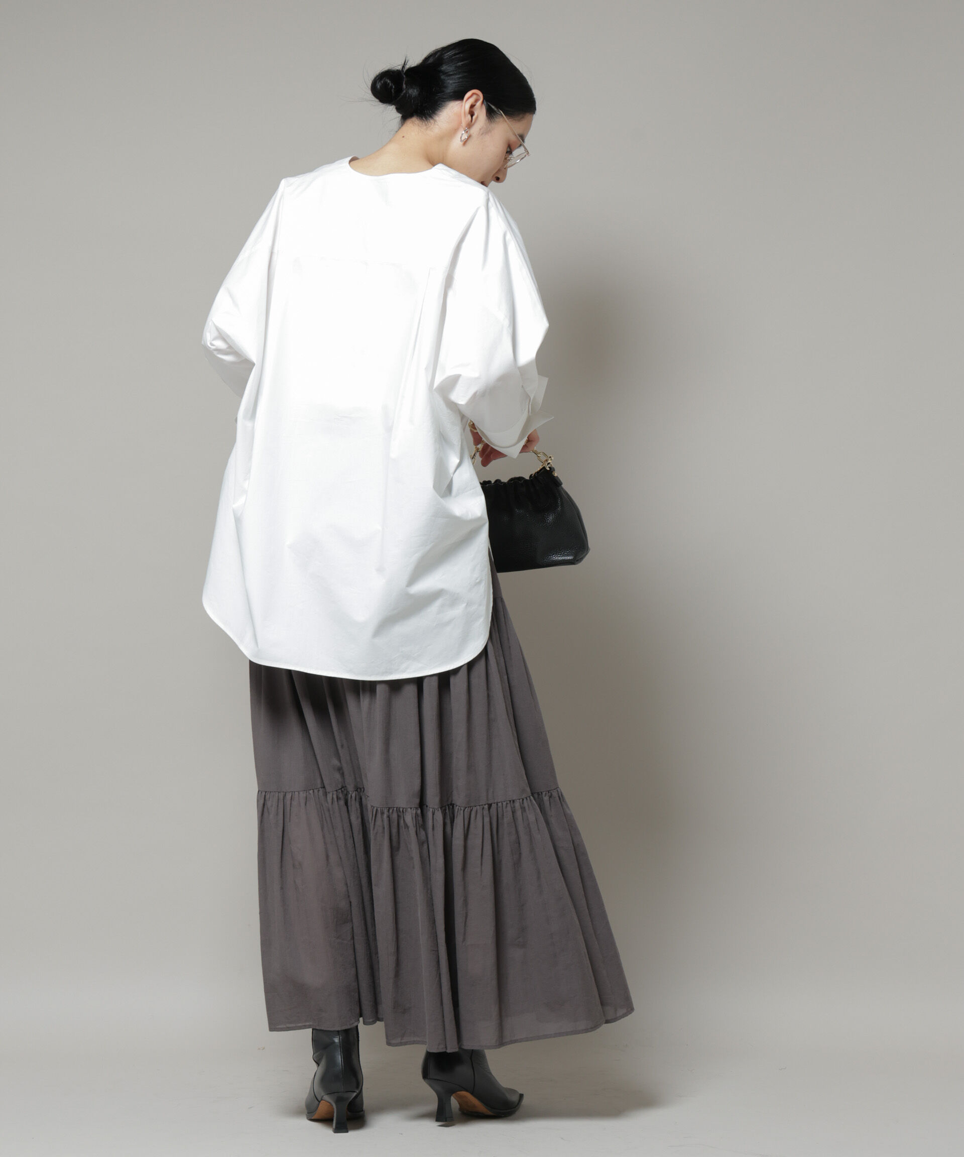 nano･universe「Vネックオーバーサイズシャツ」|シャツ・ブラウス|