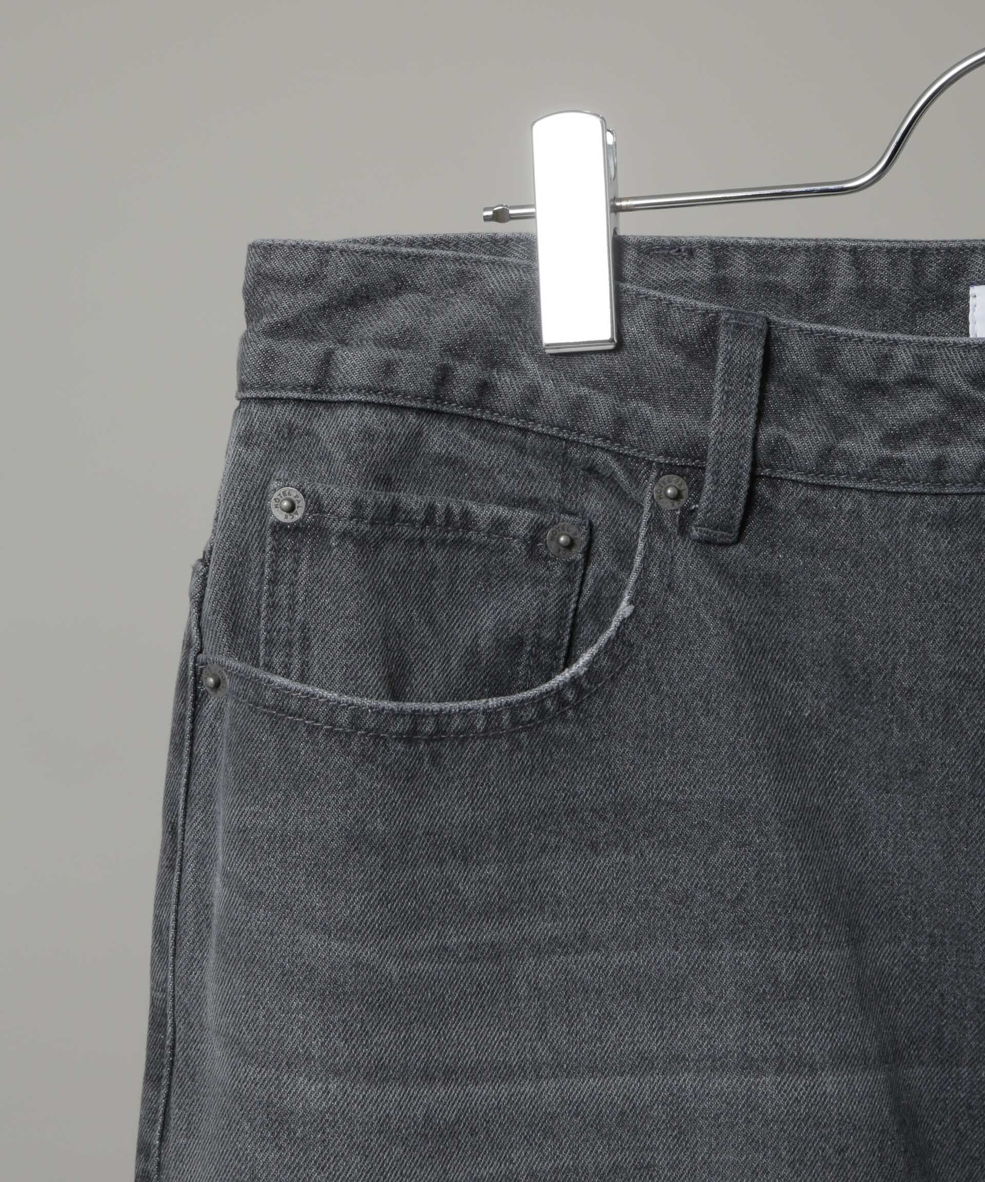 nano･universe「｢HOTEL PALACE｣ フェードデニム ルーズシルエットパンツ」|チノ|