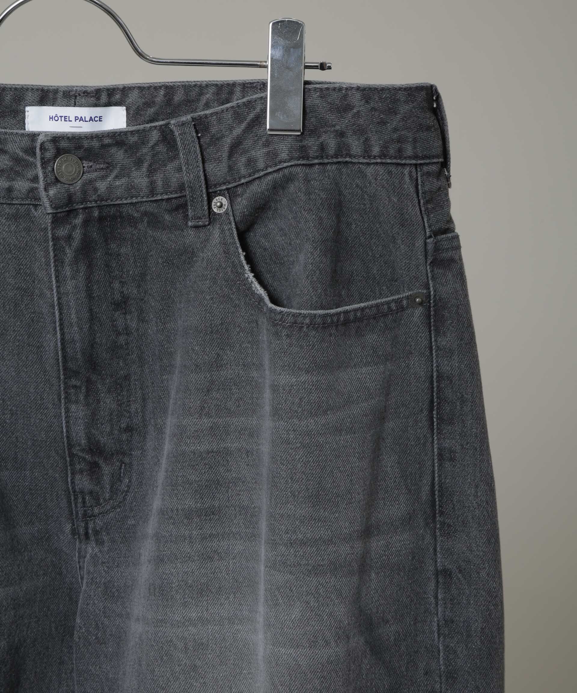 nano･universe「｢HOTEL PALACE｣ フェードデニム ルーズシルエットパンツ」|チノ|