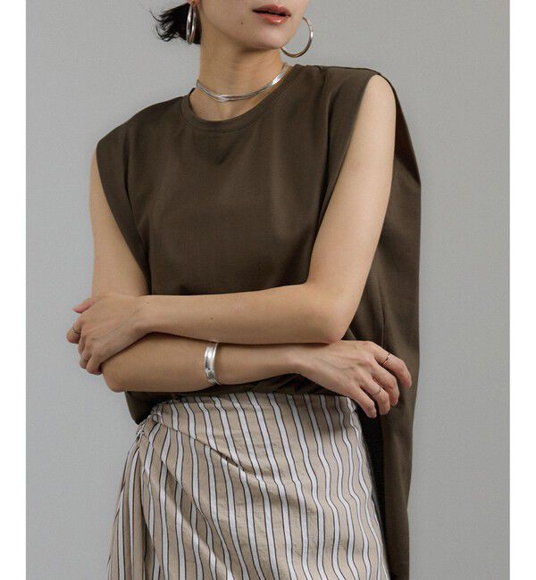 SALON adam et rope'「プリマベールショルダータックノースリーブプルオーバー［UVケア・洗える］」|Tシャツ・カットソー|