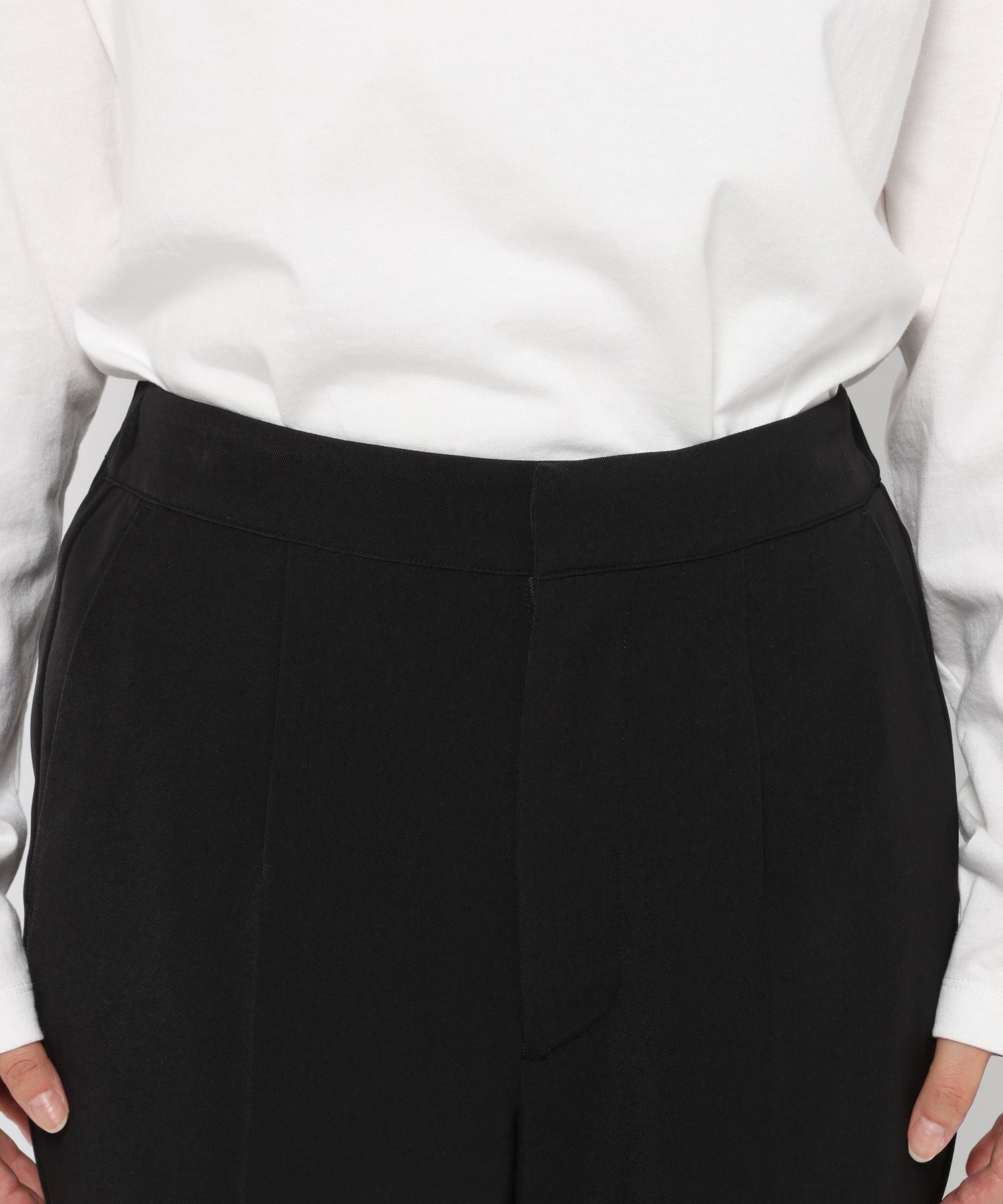 LOWRYS FARM「センタープレスフレアパンツ」|チノ|